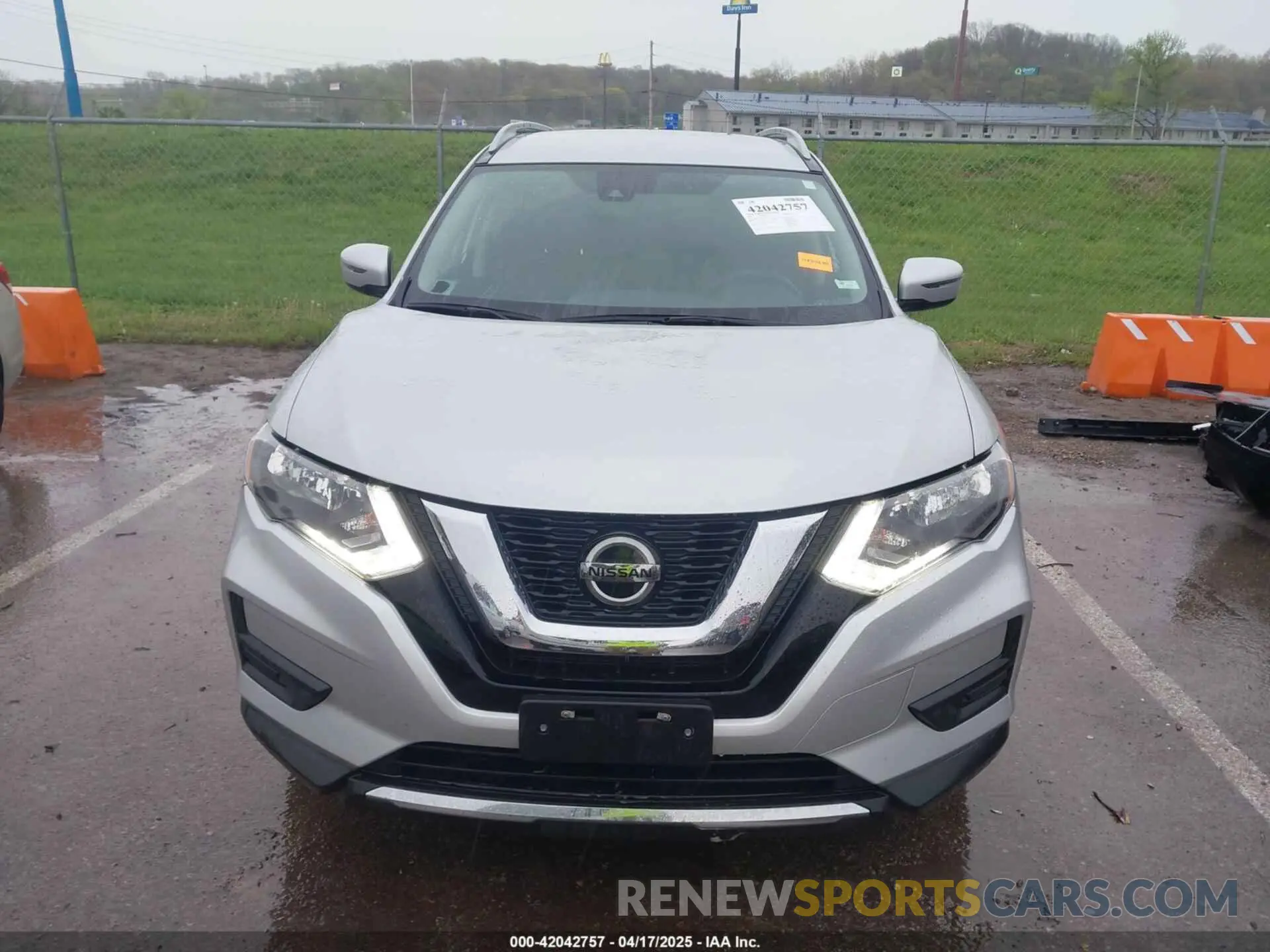 12 fotografías del automóvil dañado 5N1AT2MT5LC814171 NISSAN ROGUE 2020
