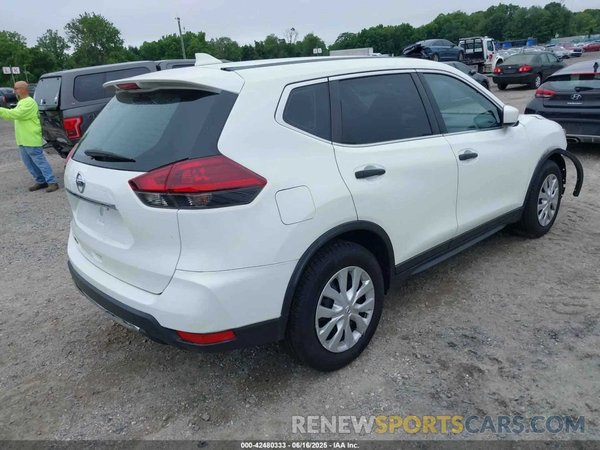 4 fotografías del automóvil dañado 5N1AT2MT6LC782363 NISSAN ROGUE 2020