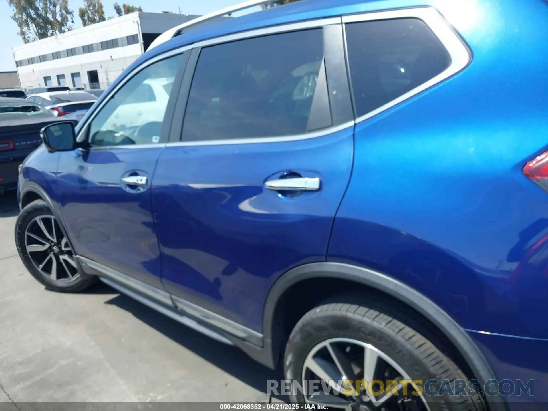 14 fotografías del automóvil dañado 5N1AT2MT8LC709429 NISSAN ROGUE 2020