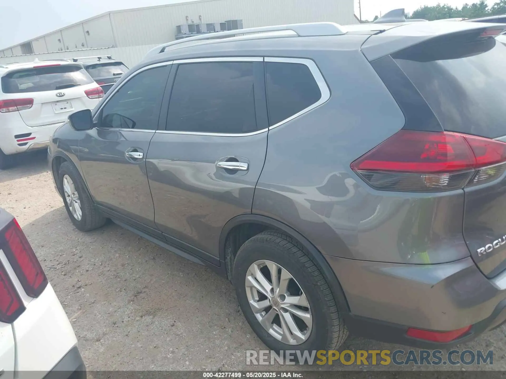 14 fotografías del automóvil dañado 5N1AT2MT9LC714896 NISSAN ROGUE 2020