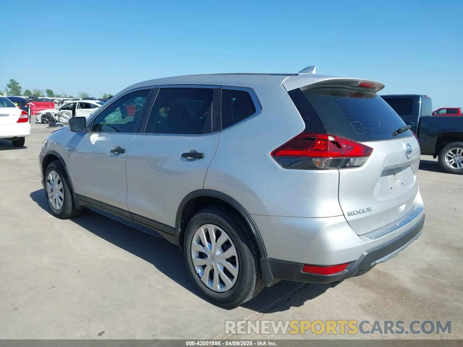 3 fotografías del automóvil dañado 5N1AT2MTXLC721842 NISSAN ROGUE 2020