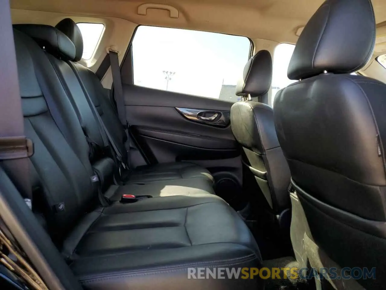 11 fotografías del automóvil dañado 5N1AT2MTXLC723543 NISSAN ROGUE 2020