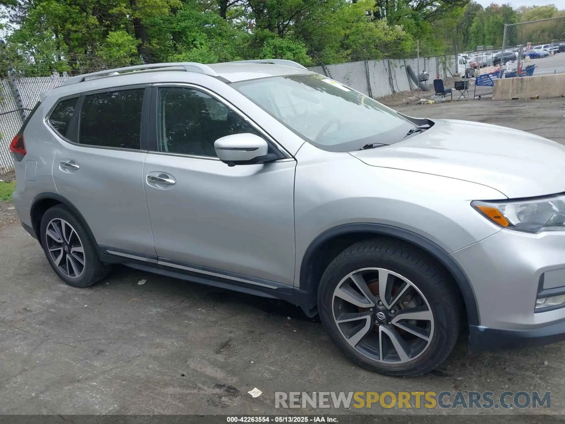 12 fotografías del automóvil dañado 5N1AT2MTXLC731464 NISSAN ROGUE 2020