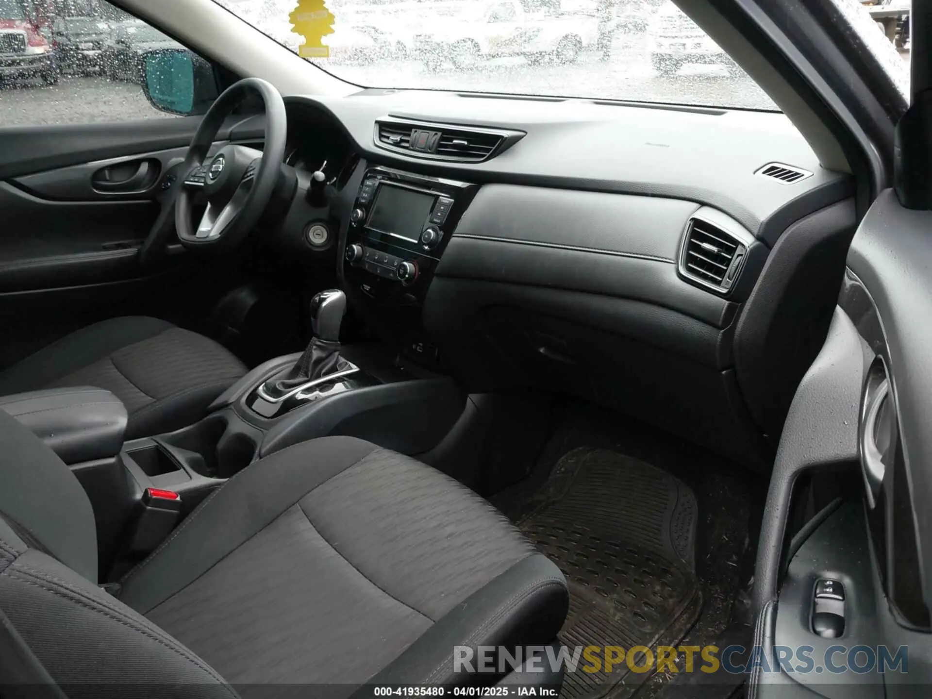 5 fotografías del automóvil dañado 5N1AT2MTXLC795181 NISSAN ROGUE 2020