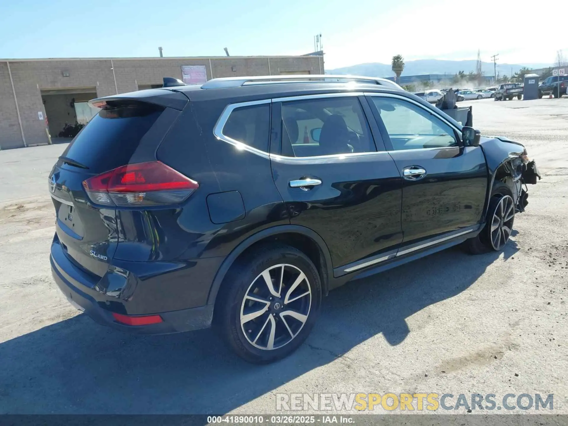 4 fotografías del automóvil dañado 5N1AT2MV1LC703473 NISSAN ROGUE 2020
