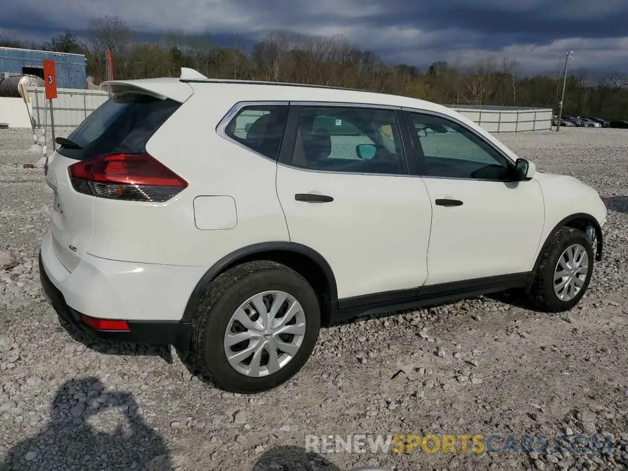 3 fotografías del automóvil dañado 5N1AT2MV1LC748025 NISSAN ROGUE 2020