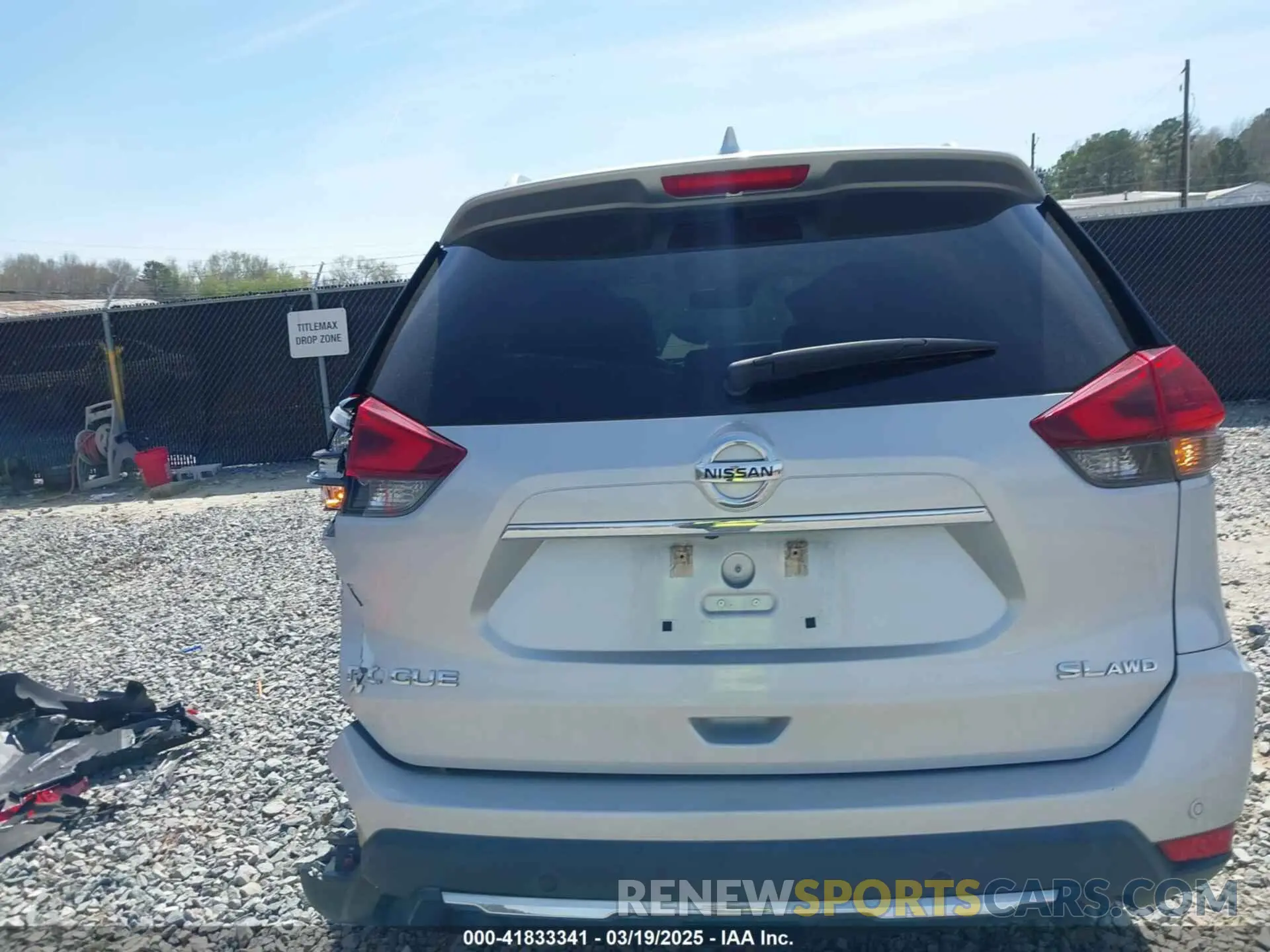 17 fotografías del automóvil dañado 5N1AT2MV3LC725930 NISSAN ROGUE 2020