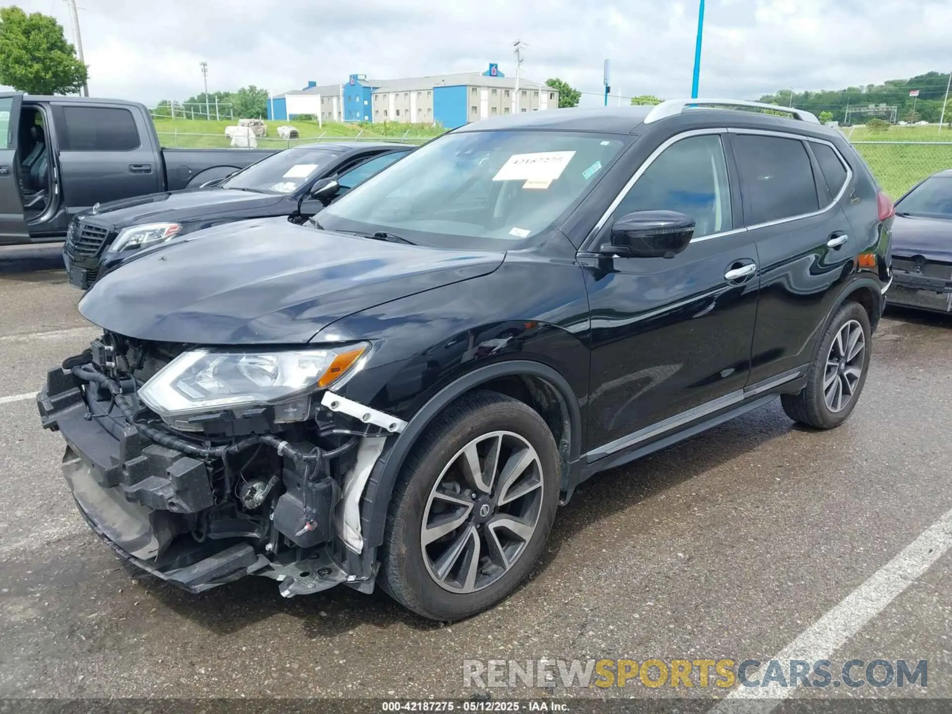 2 fotografías del automóvil dañado 5N1AT2MV6LC771851 NISSAN ROGUE 2020