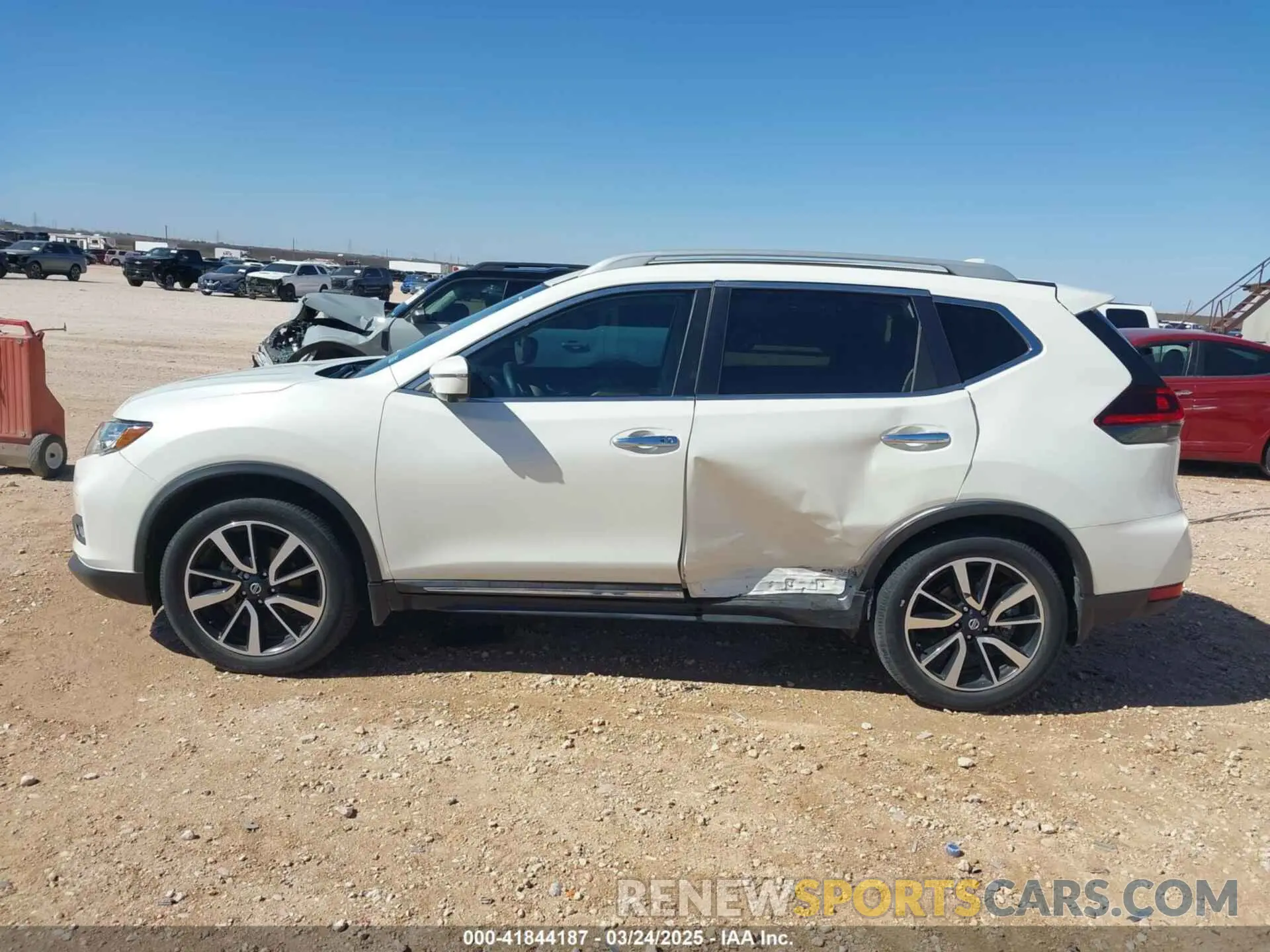 15 fotografías del automóvil dañado 5N1AT2MV7LC738129 NISSAN ROGUE 2020