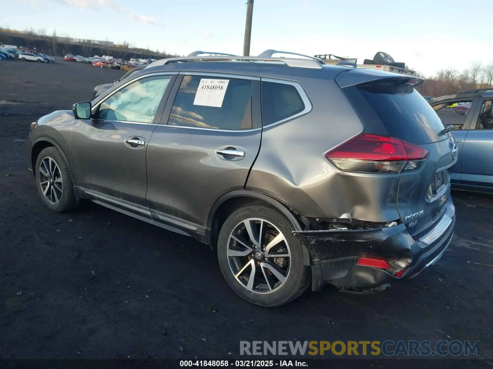 3 fotografías del automóvil dañado 5N1AT2MV7LC771003 NISSAN ROGUE 2020