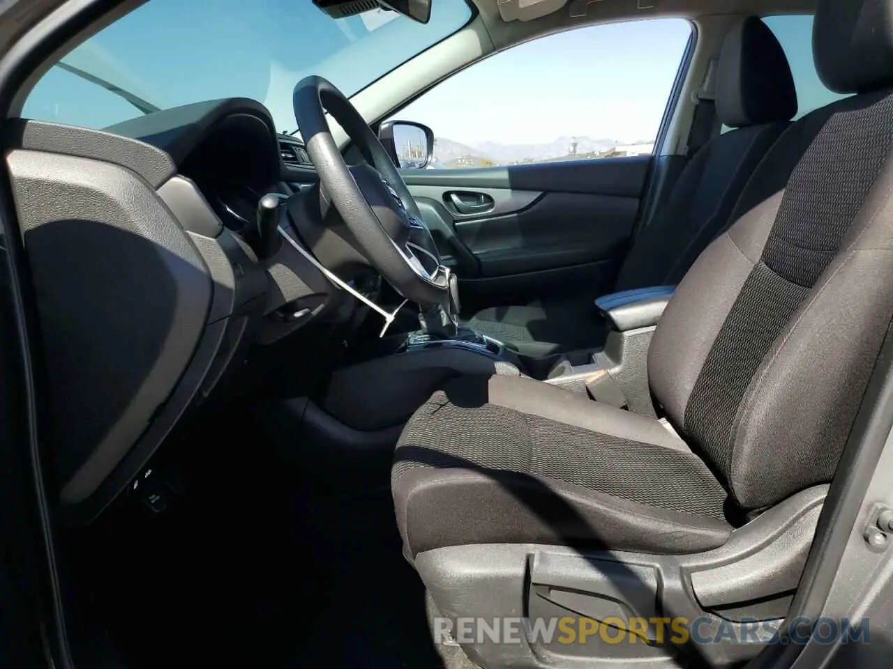 7 fotografías del automóvil dañado JN1BJ1CV4LW260957 NISSAN ROGUE 2020