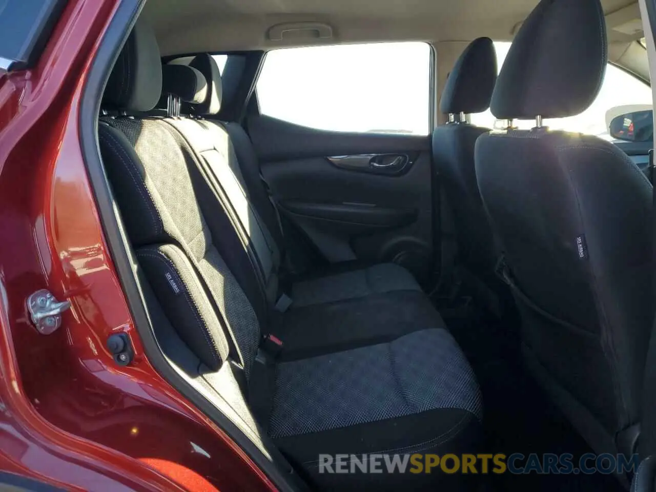 11 fotografías del automóvil dañado JN1BJ1CV7LW275792 NISSAN ROGUE 2020