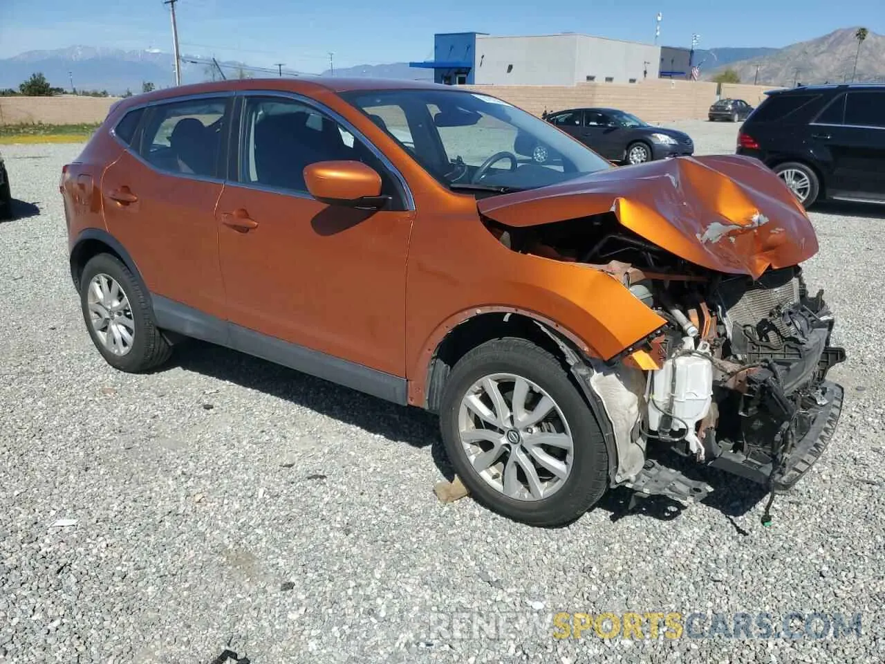 4 fotografías del automóvil dañado JN1BJ1CW0LW360207 NISSAN ROGUE 2020