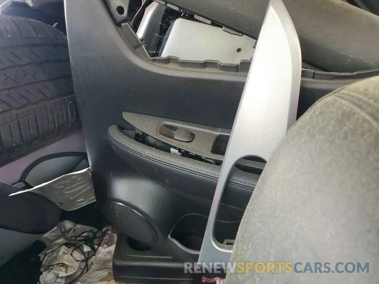 10 fotografías del automóvil dañado JN1BJ1CW2LW376909 NISSAN ROGUE 2020