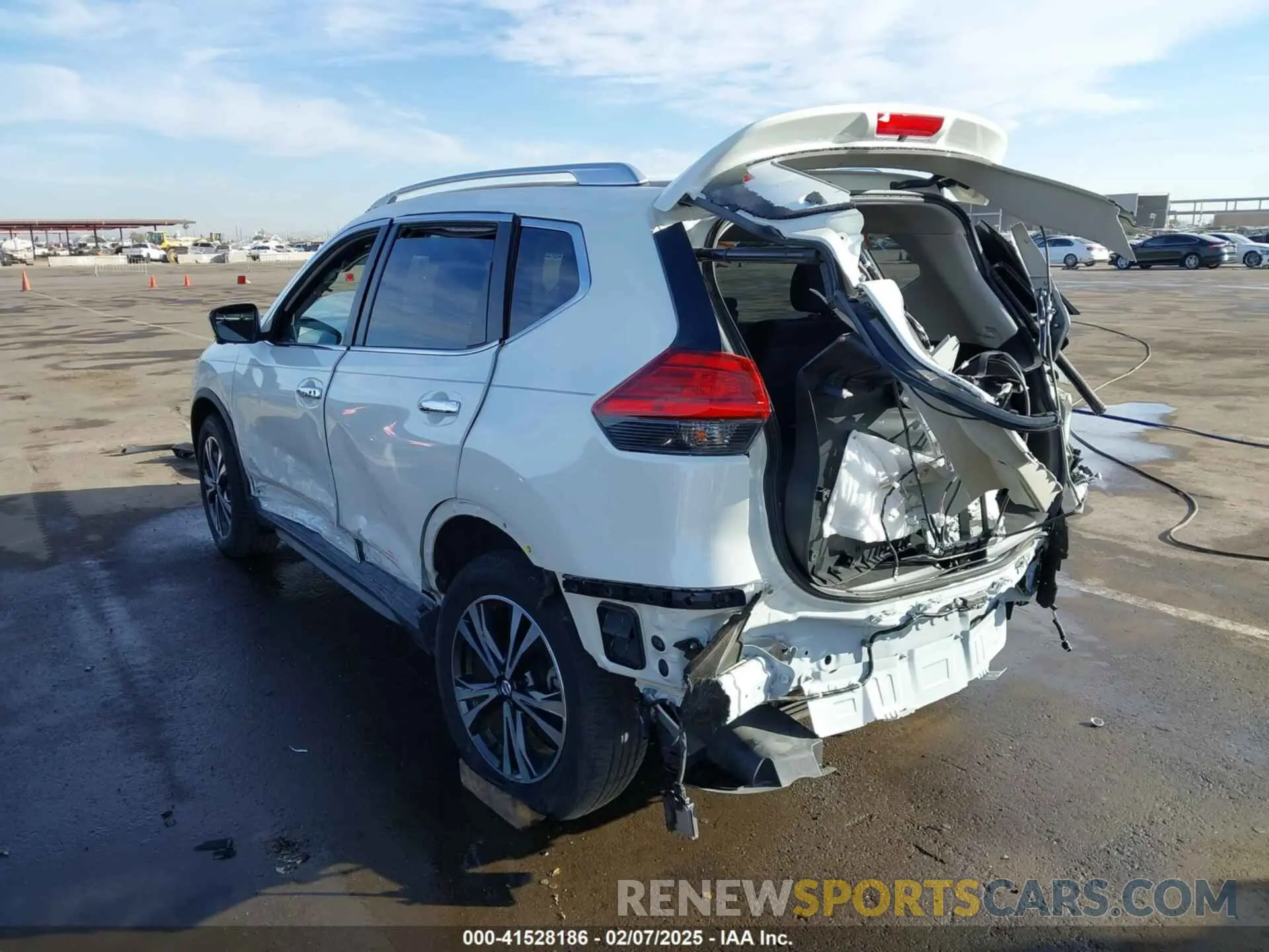 3 fotografías del automóvil dañado JN8AT2MT0LW014529 NISSAN ROGUE 2020
