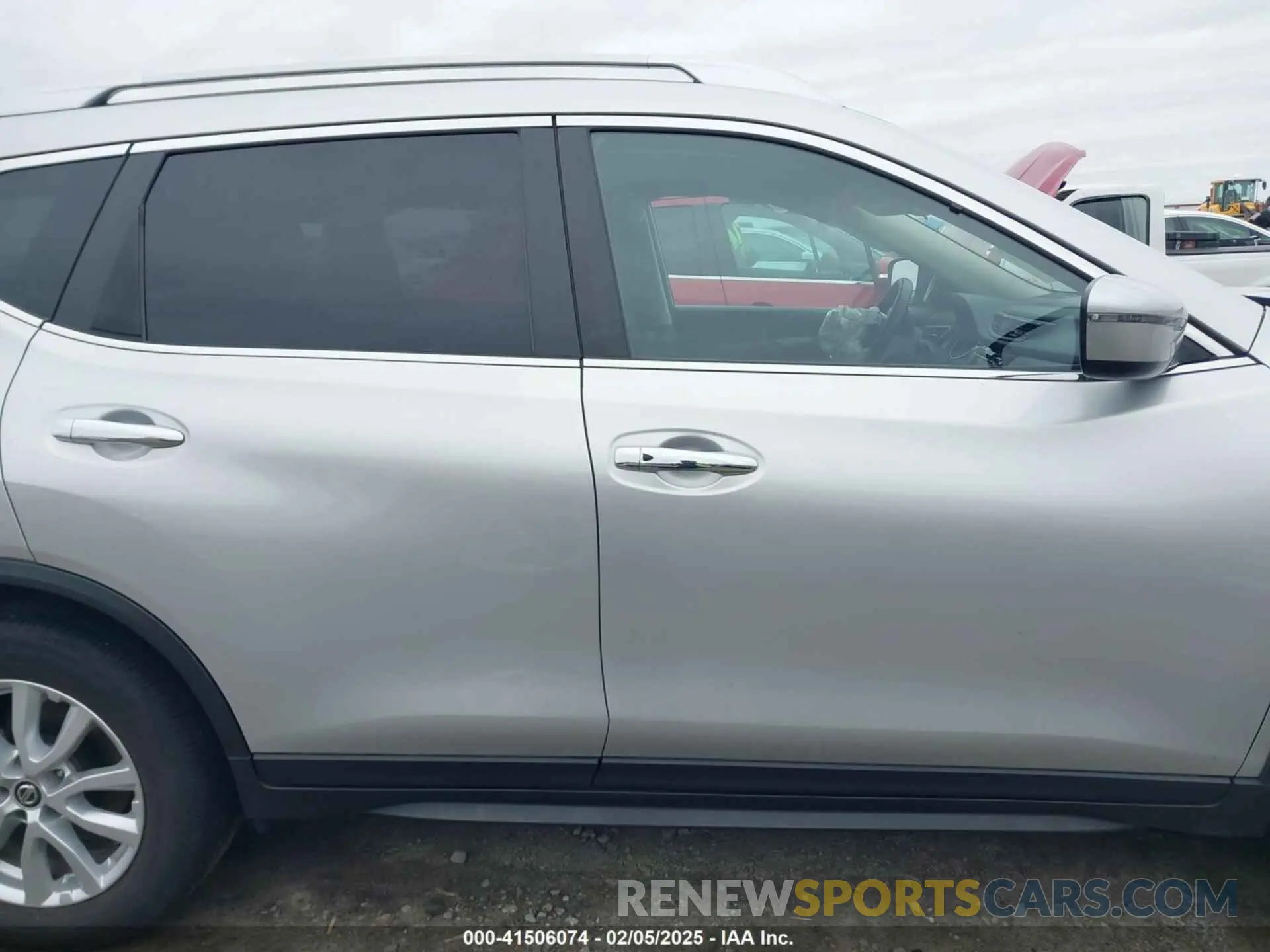 14 fotografías del automóvil dañado JN8AT2MT0LW041925 NISSAN ROGUE 2020