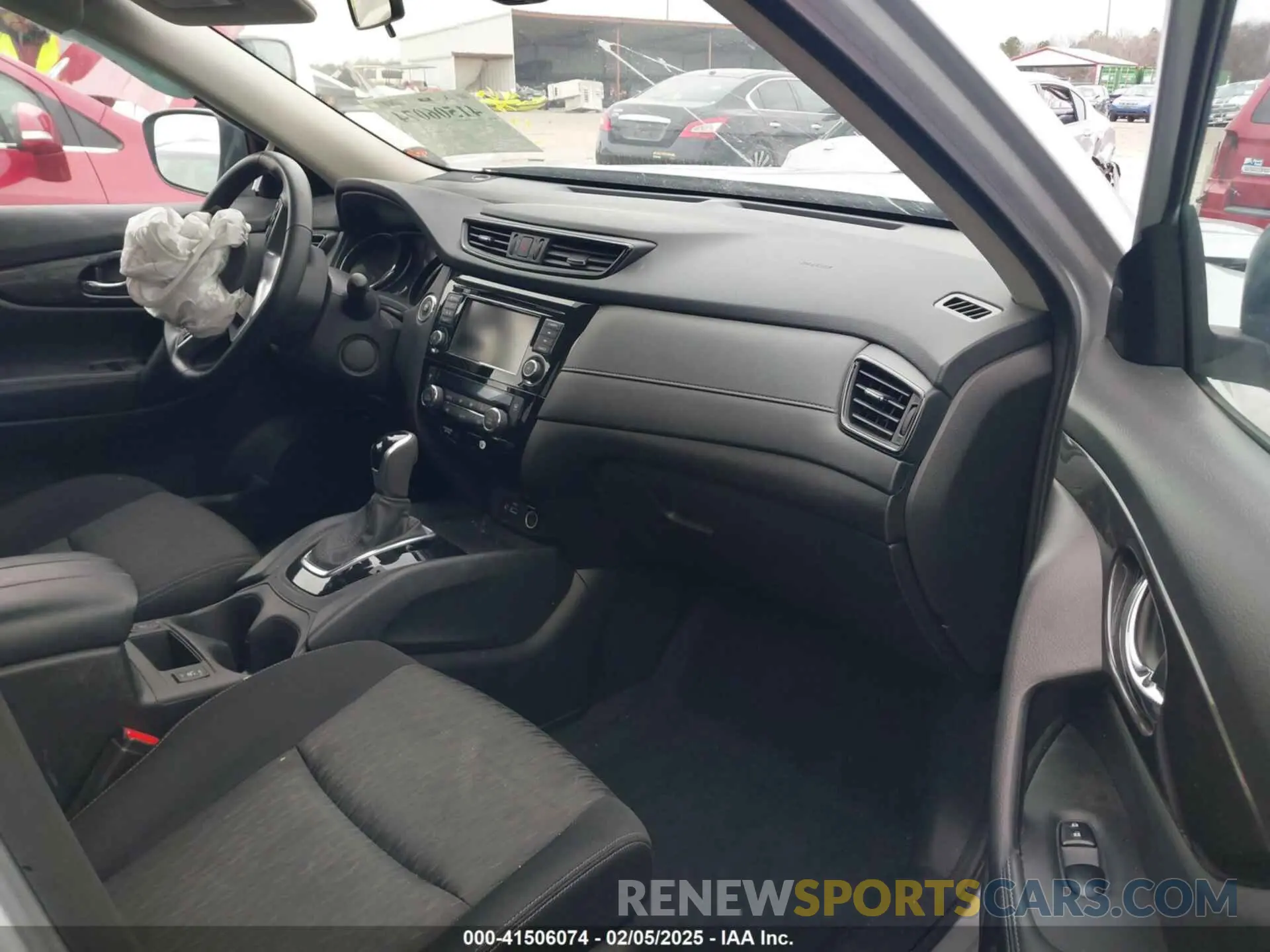 5 fotografías del automóvil dañado JN8AT2MT0LW041925 NISSAN ROGUE 2020