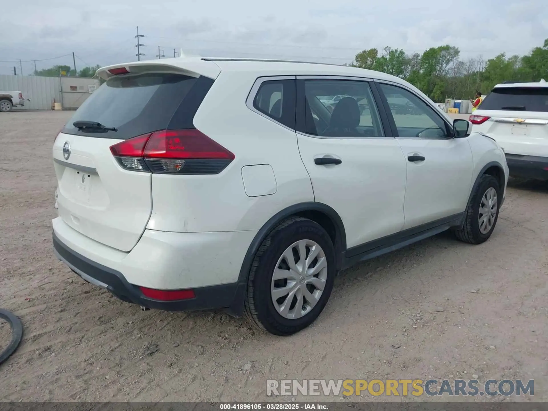 4 fotografías del automóvil dañado JN8AT2MT1LW005838 NISSAN ROGUE 2020