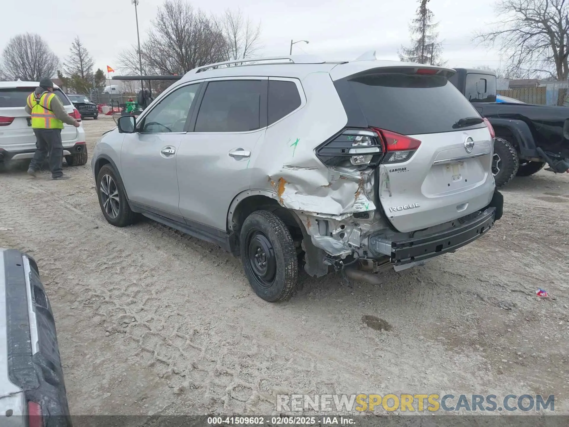 3 fotografías del automóvil dañado JN8AT2MT3LW039683 NISSAN ROGUE 2020