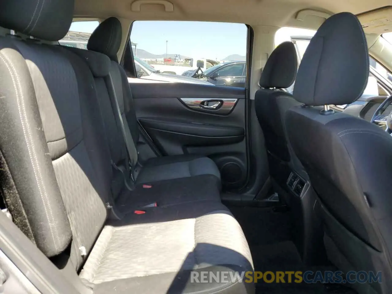 12 fotografías del automóvil dañado JN8AT2MT3LW042602 NISSAN ROGUE 2020