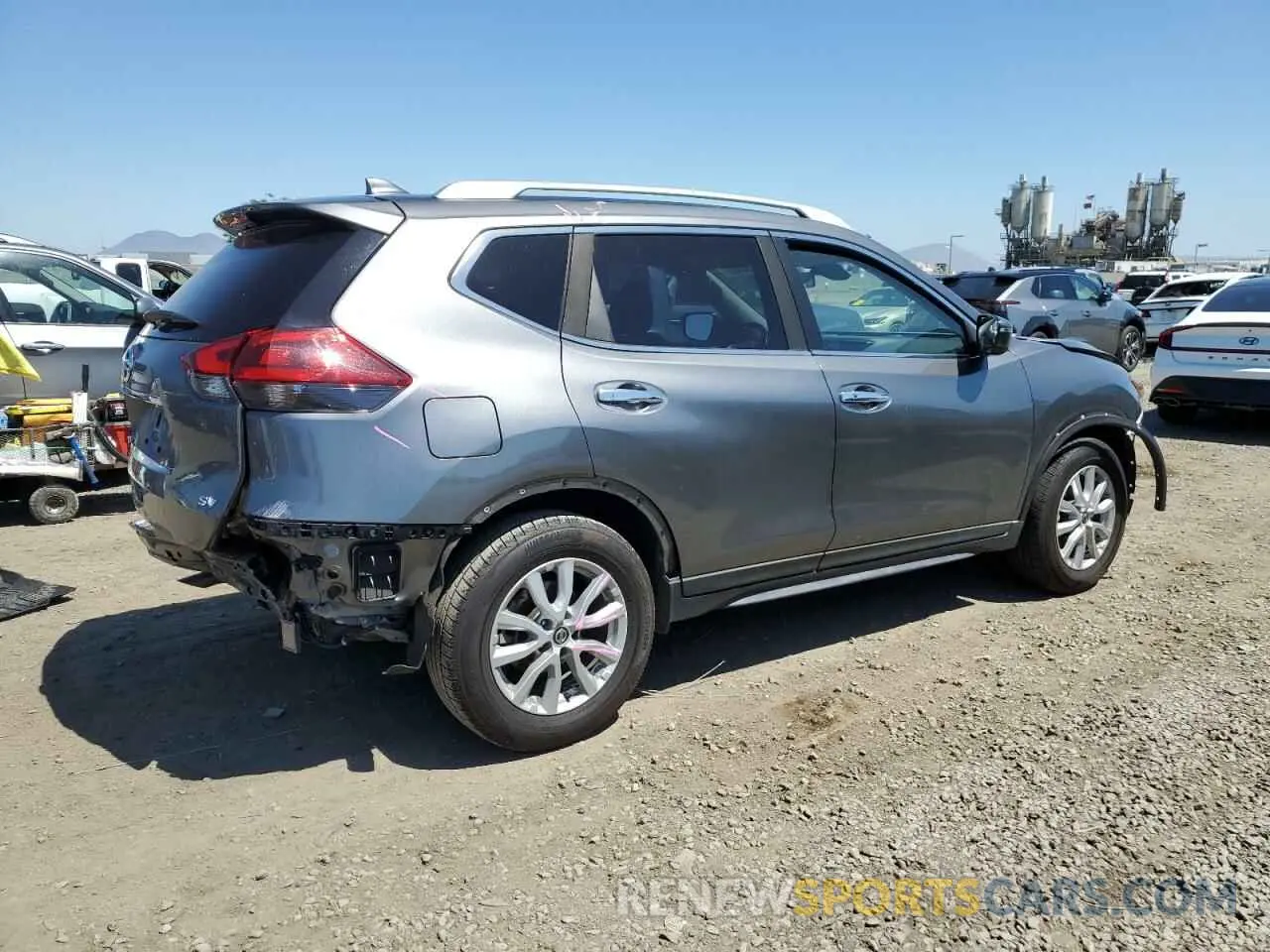 3 fotografías del automóvil dañado JN8AT2MT3LW042602 NISSAN ROGUE 2020