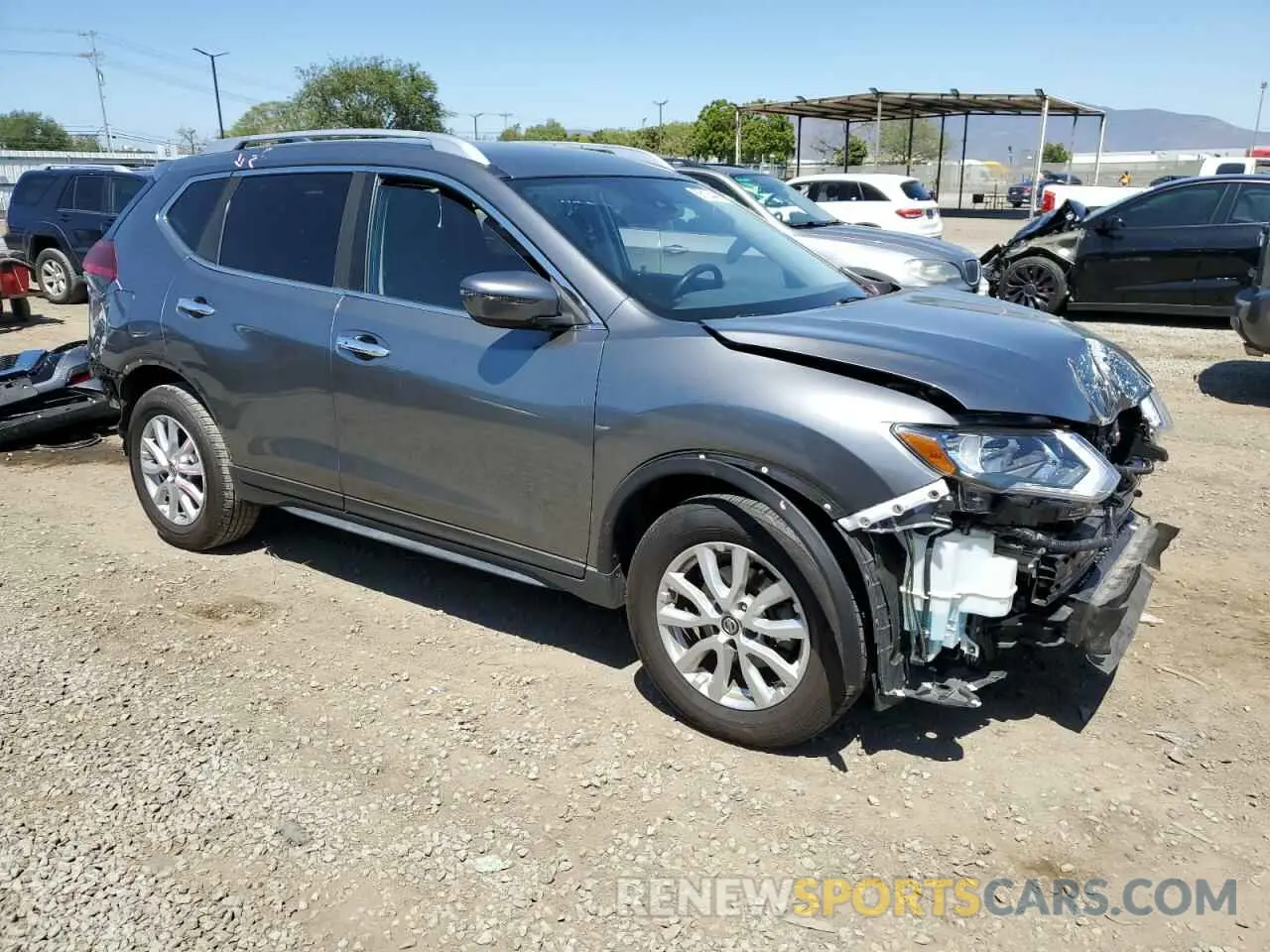 4 fotografías del automóvil dañado JN8AT2MT3LW042602 NISSAN ROGUE 2020