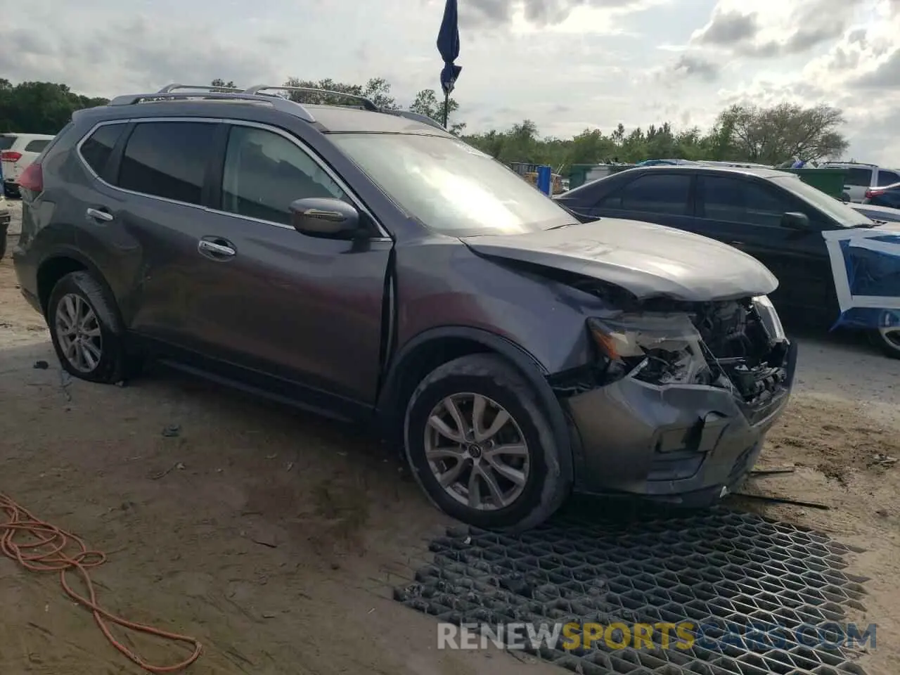 4 fotografías del automóvil dañado JN8AT2MT4LW037909 NISSAN ROGUE 2020