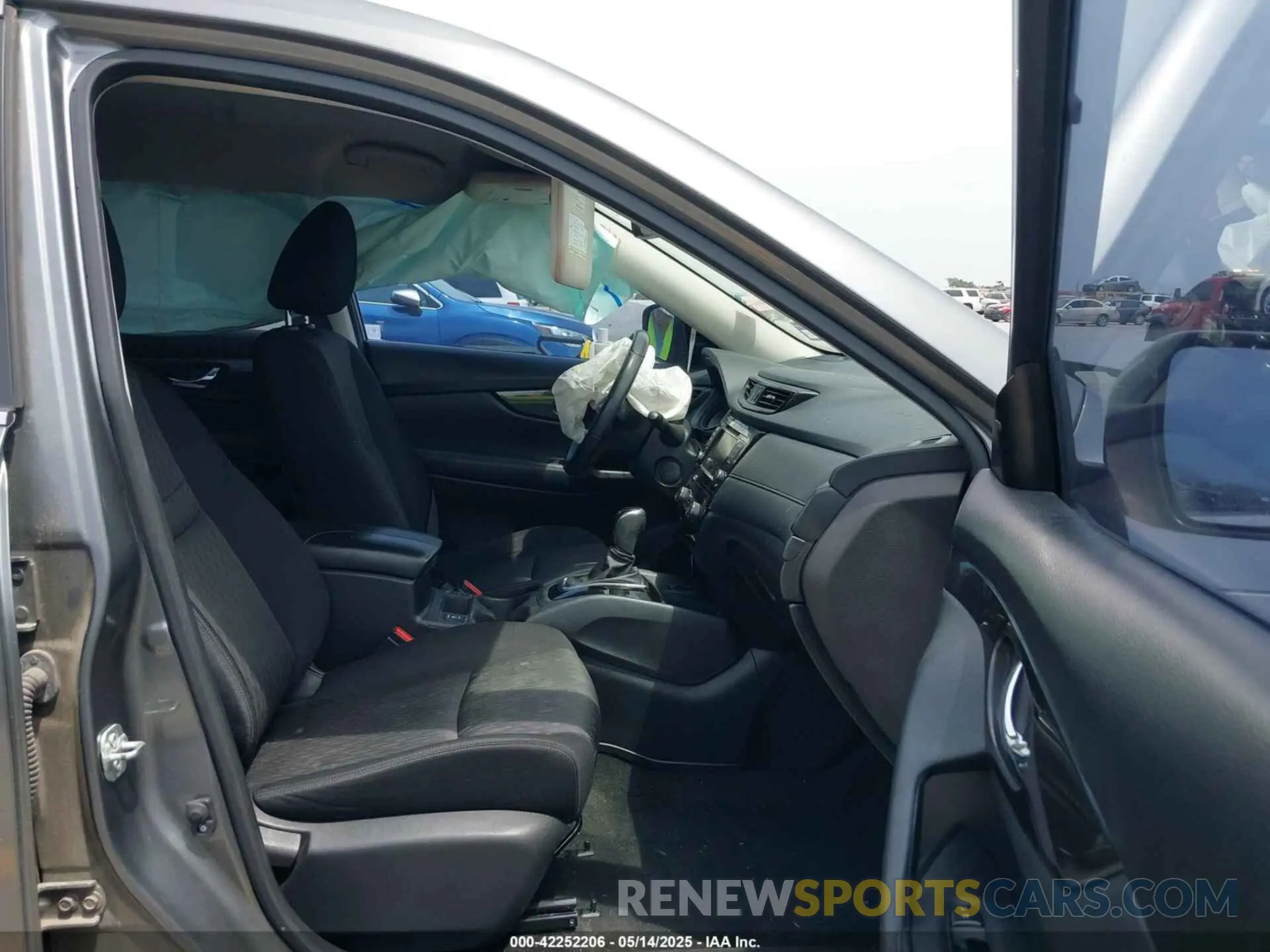 5 fotografías del automóvil dañado JN8AT2MT6LW000585 NISSAN ROGUE 2020