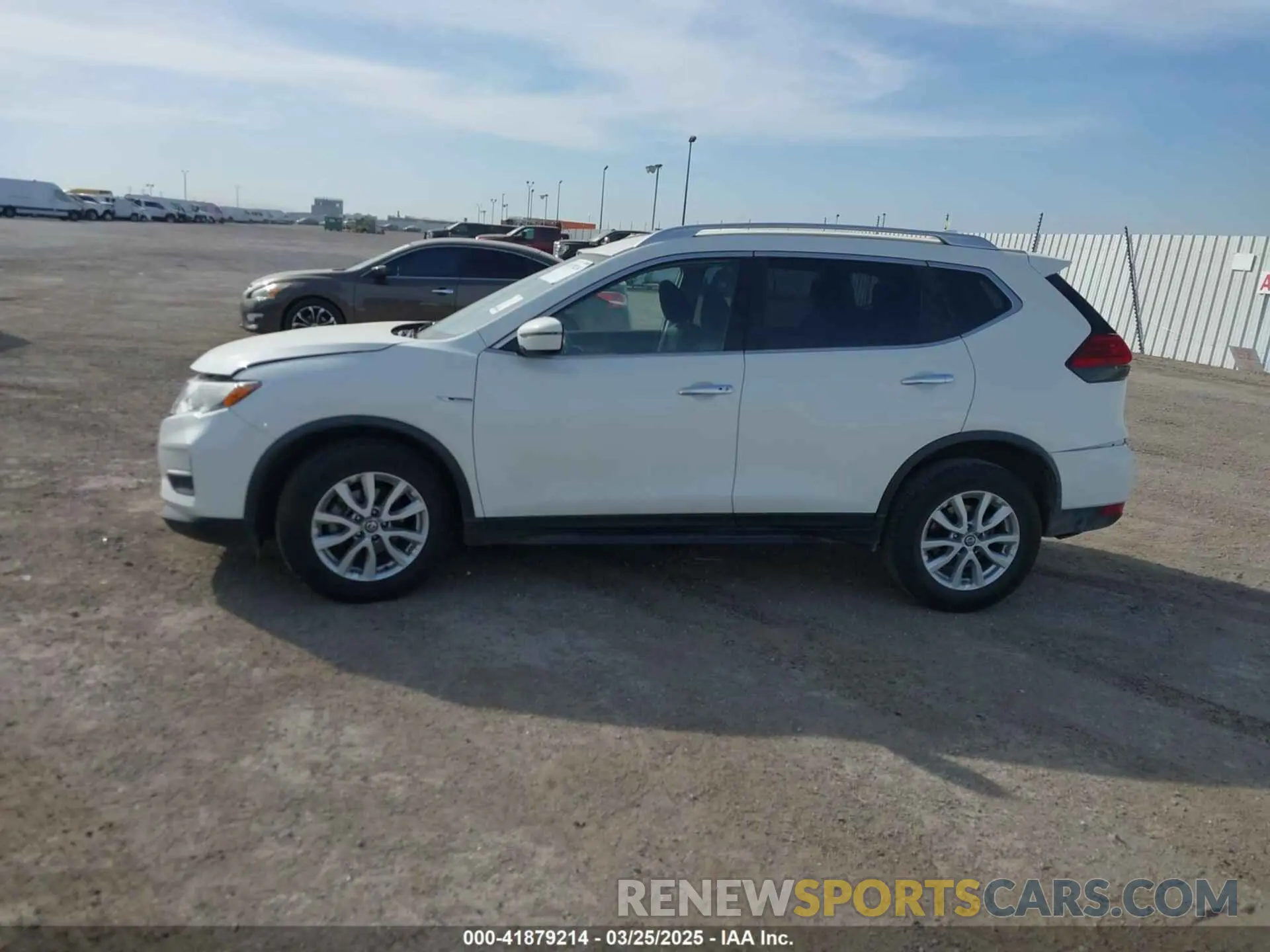 13 fotografías del automóvil dañado JN8AT2MT7LW002765 NISSAN ROGUE 2020