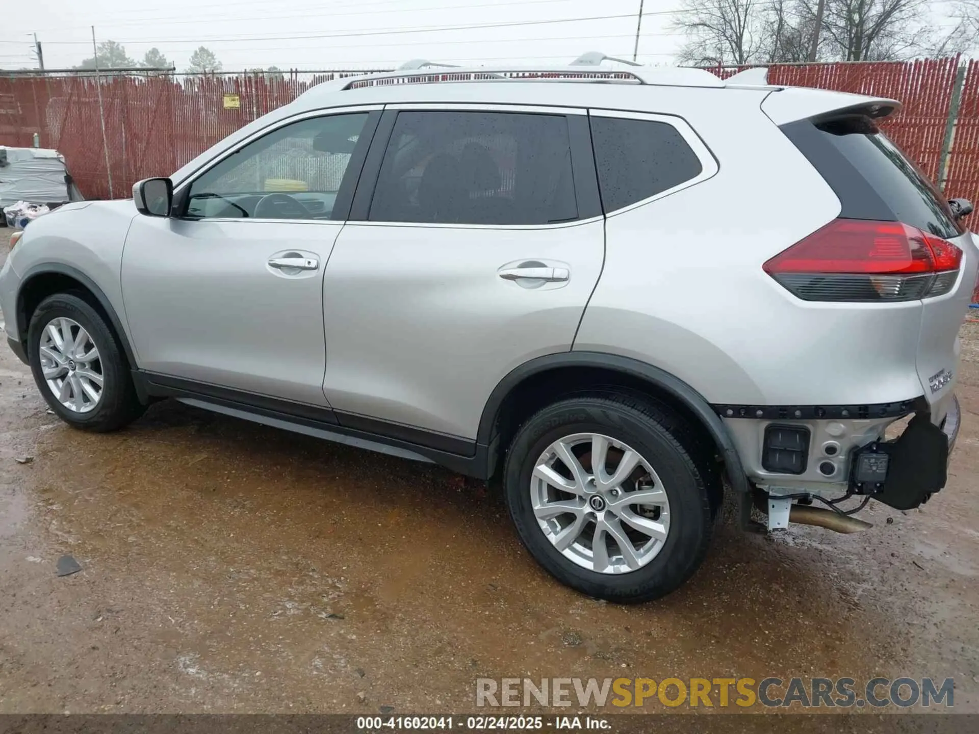 3 fotografías del automóvil dañado JN8AT2MT9LW000239 NISSAN ROGUE 2020