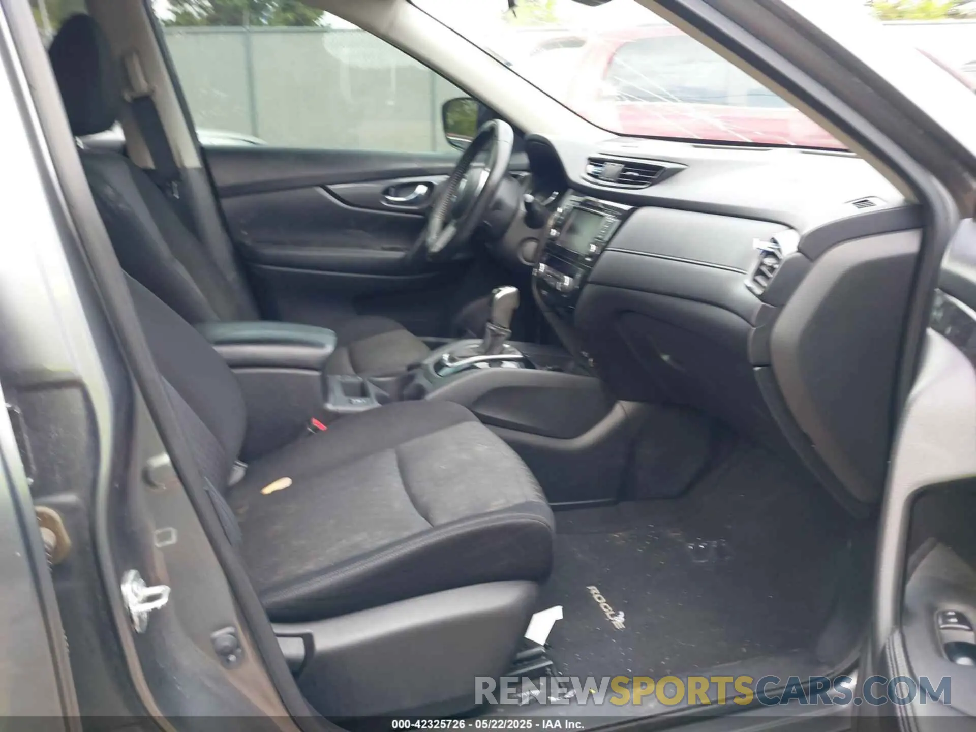 5 fotografías del automóvil dañado JN8AT2MT9LW002413 NISSAN ROGUE 2020