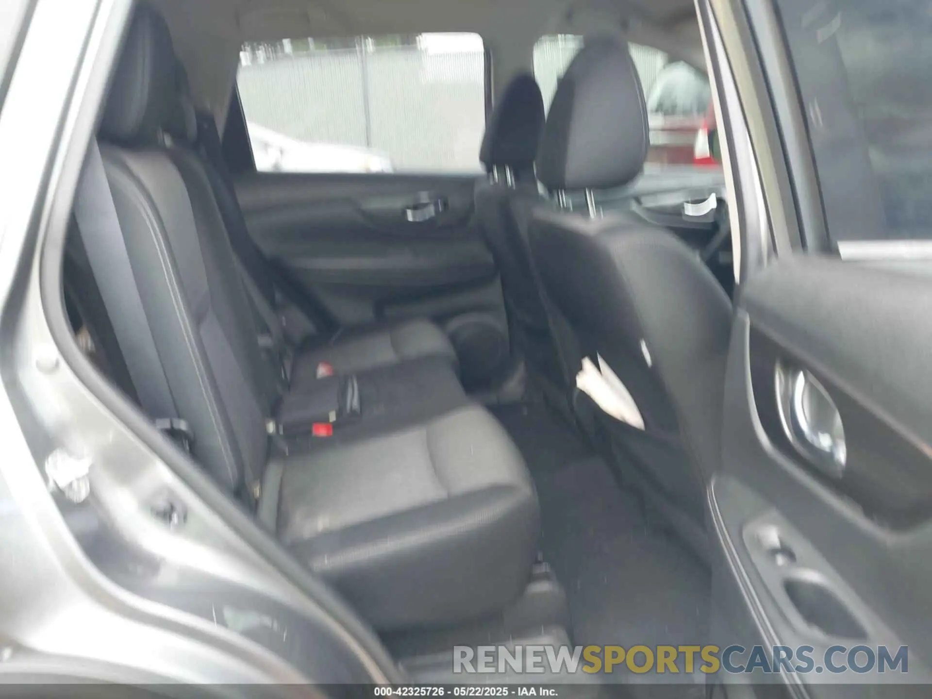 8 fotografías del automóvil dañado JN8AT2MT9LW002413 NISSAN ROGUE 2020