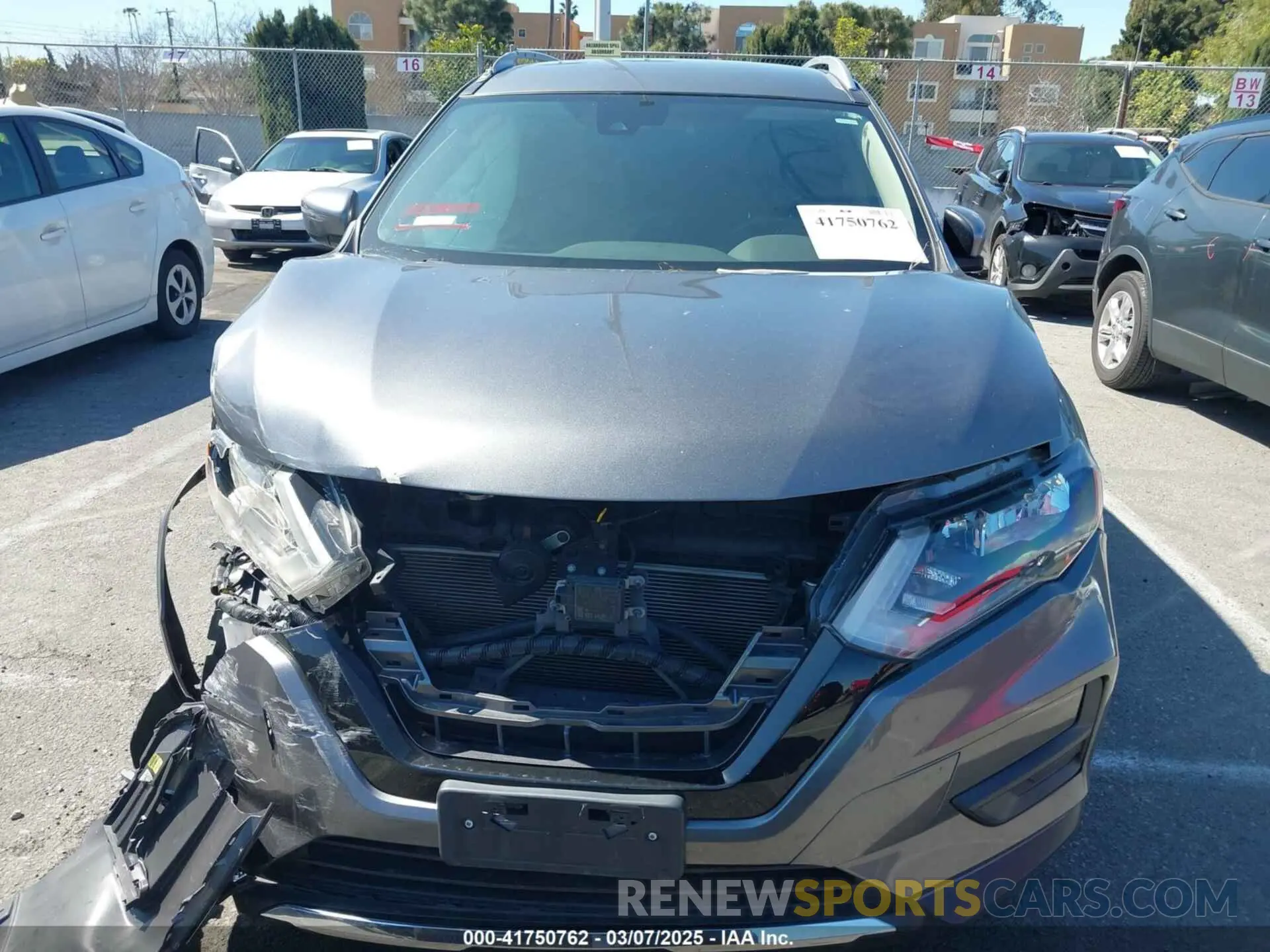 12 fotografías del automóvil dañado JN8AT2MT9LW006753 NISSAN ROGUE 2020