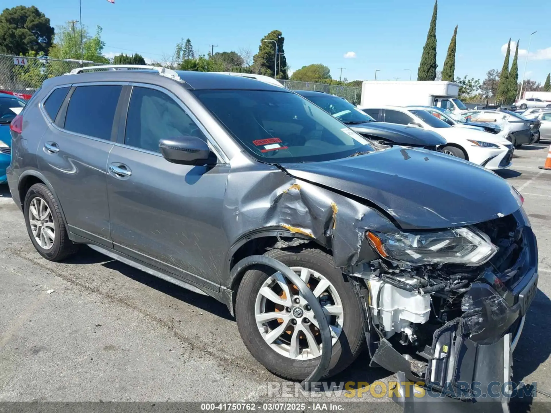 13 fotografías del automóvil dañado JN8AT2MT9LW006753 NISSAN ROGUE 2020