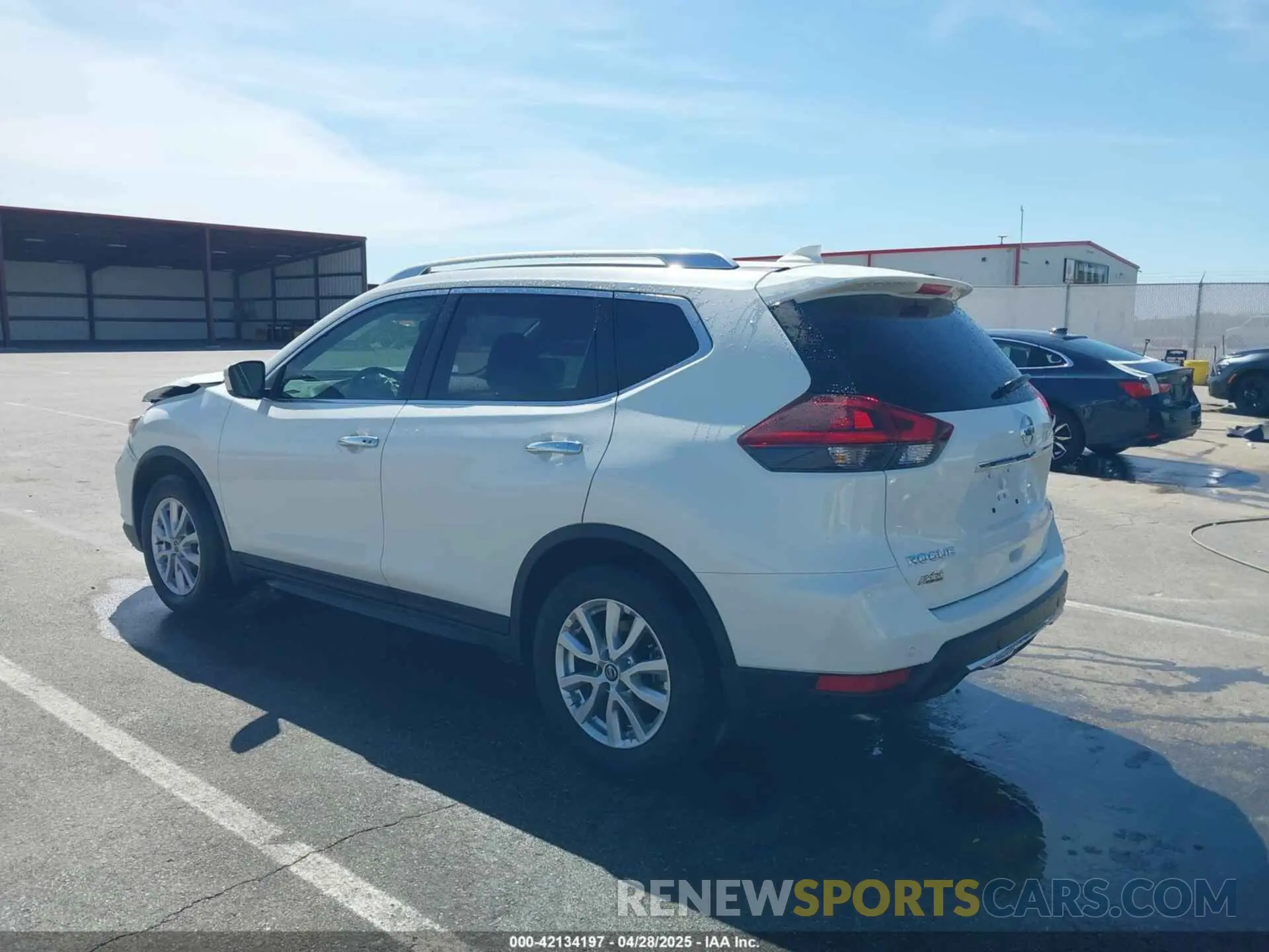 3 fotografías del automóvil dañado JN8AT2MT9LW013394 NISSAN ROGUE 2020