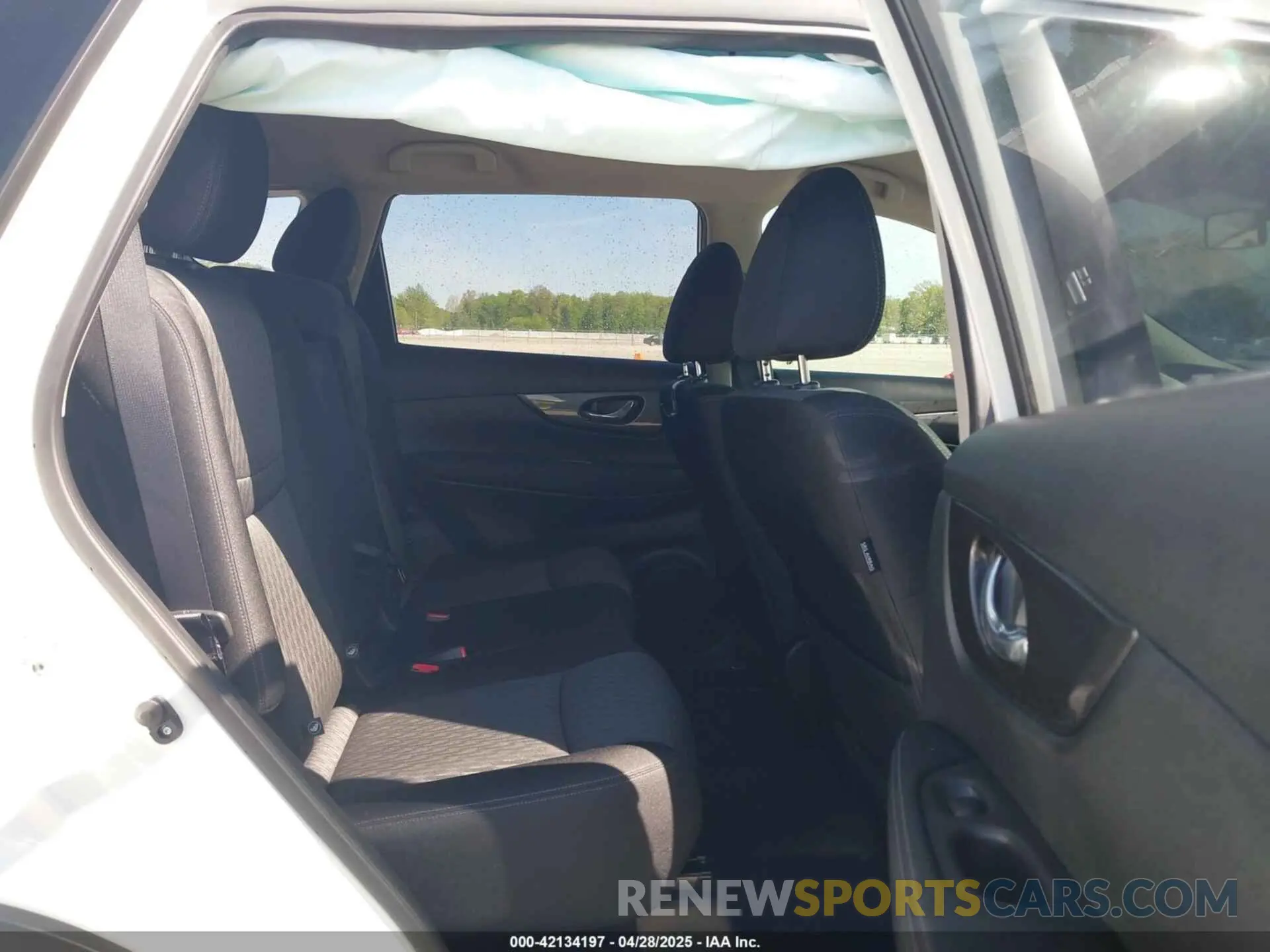 8 fotografías del automóvil dañado JN8AT2MT9LW013394 NISSAN ROGUE 2020