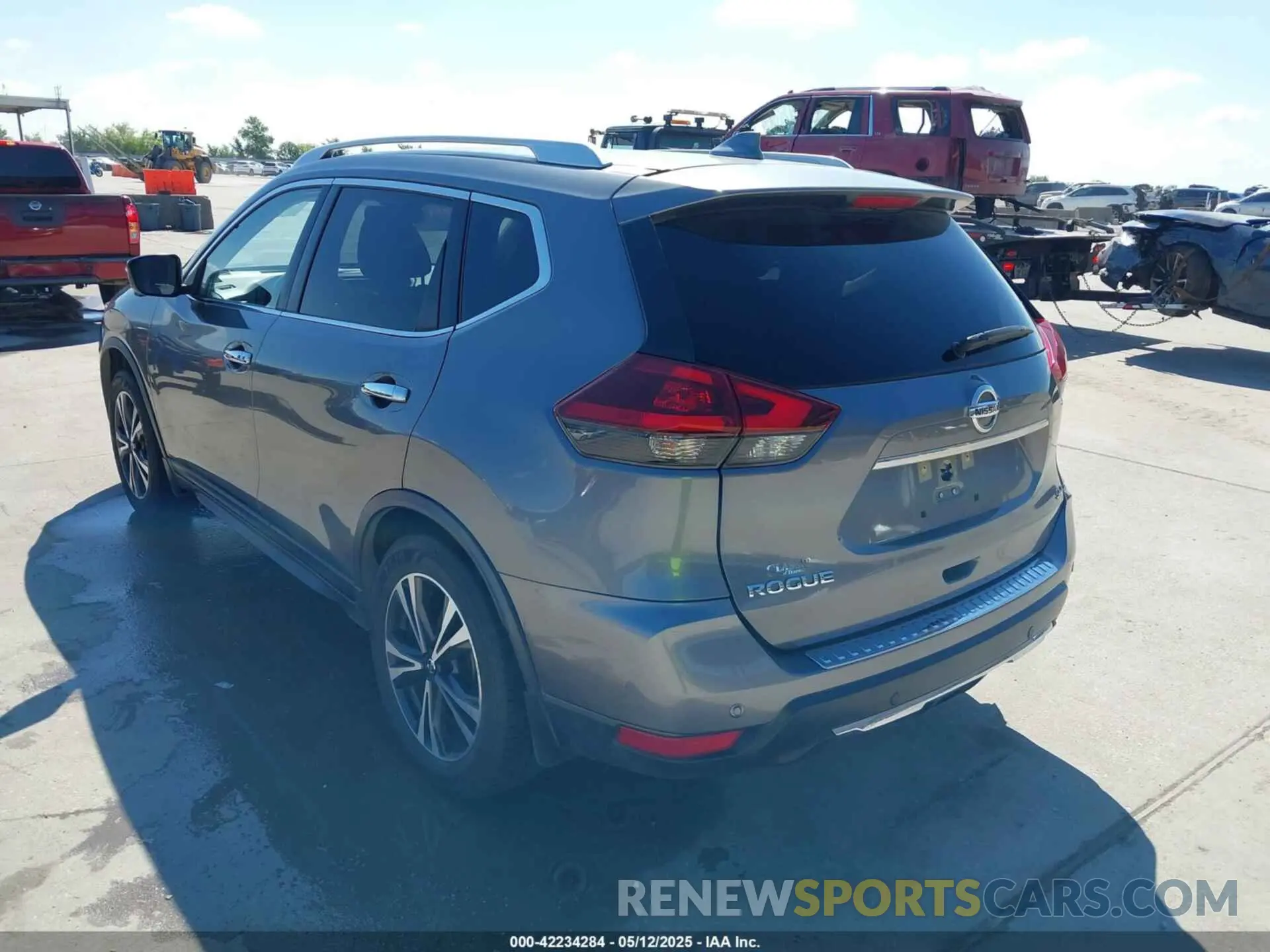 3 fotografías del automóvil dañado JN8AT2MTXLW004588 NISSAN ROGUE 2020