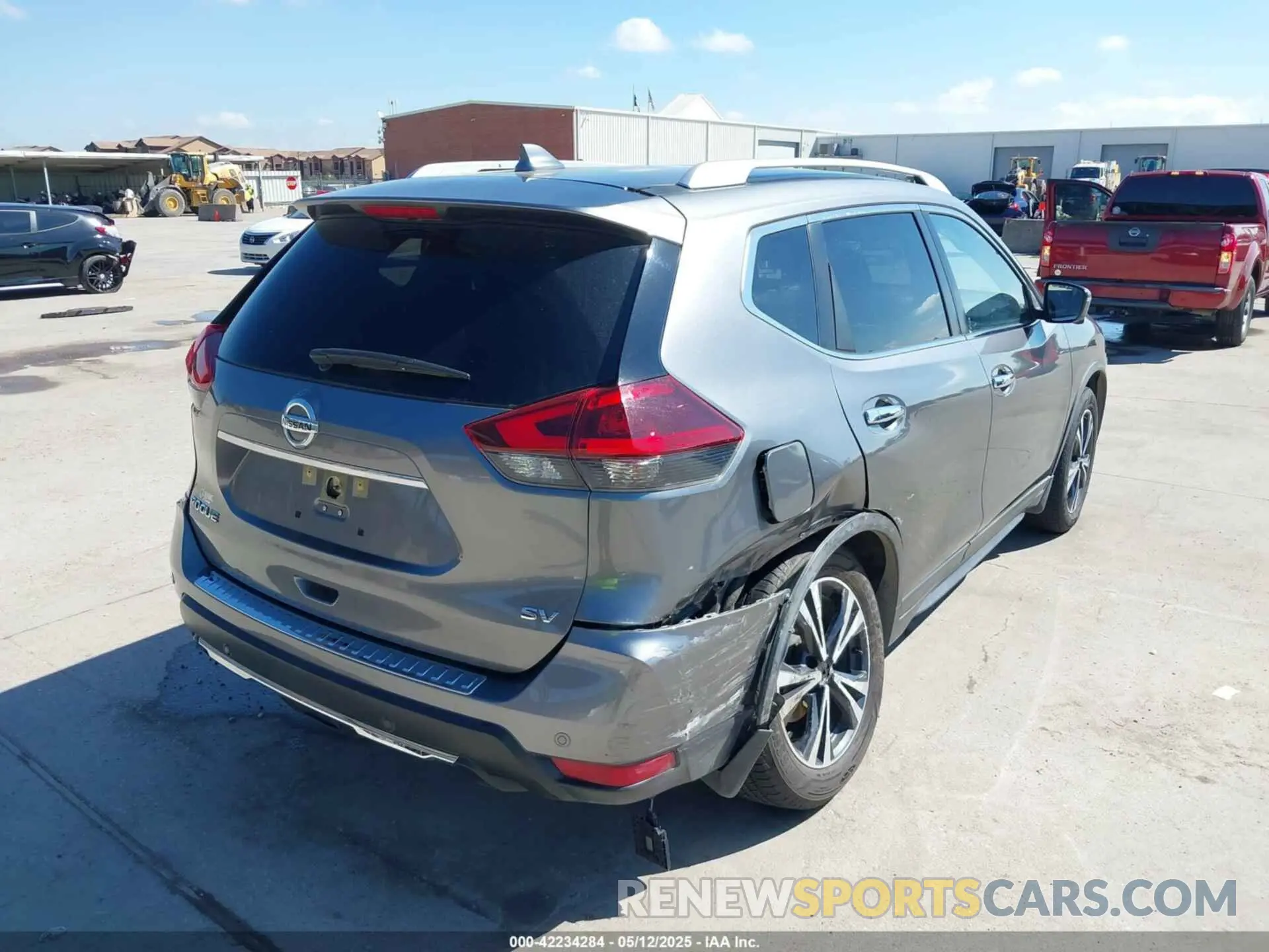4 fotografías del automóvil dañado JN8AT2MTXLW004588 NISSAN ROGUE 2020