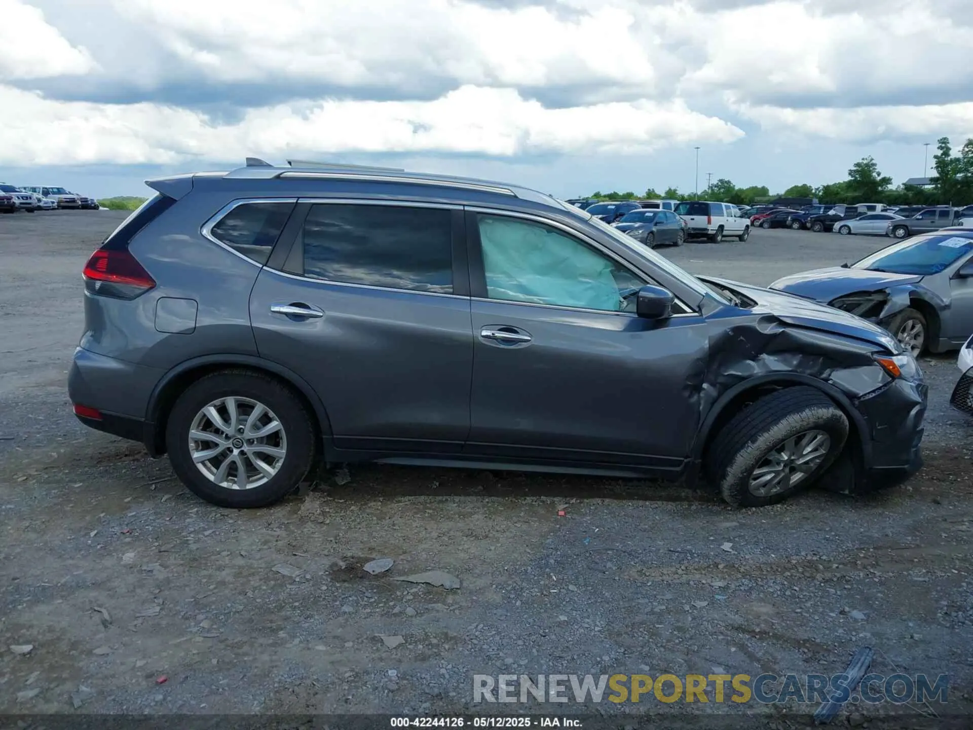13 fotografías del automóvil dañado JN8AT2MTXLW036926 NISSAN ROGUE 2020