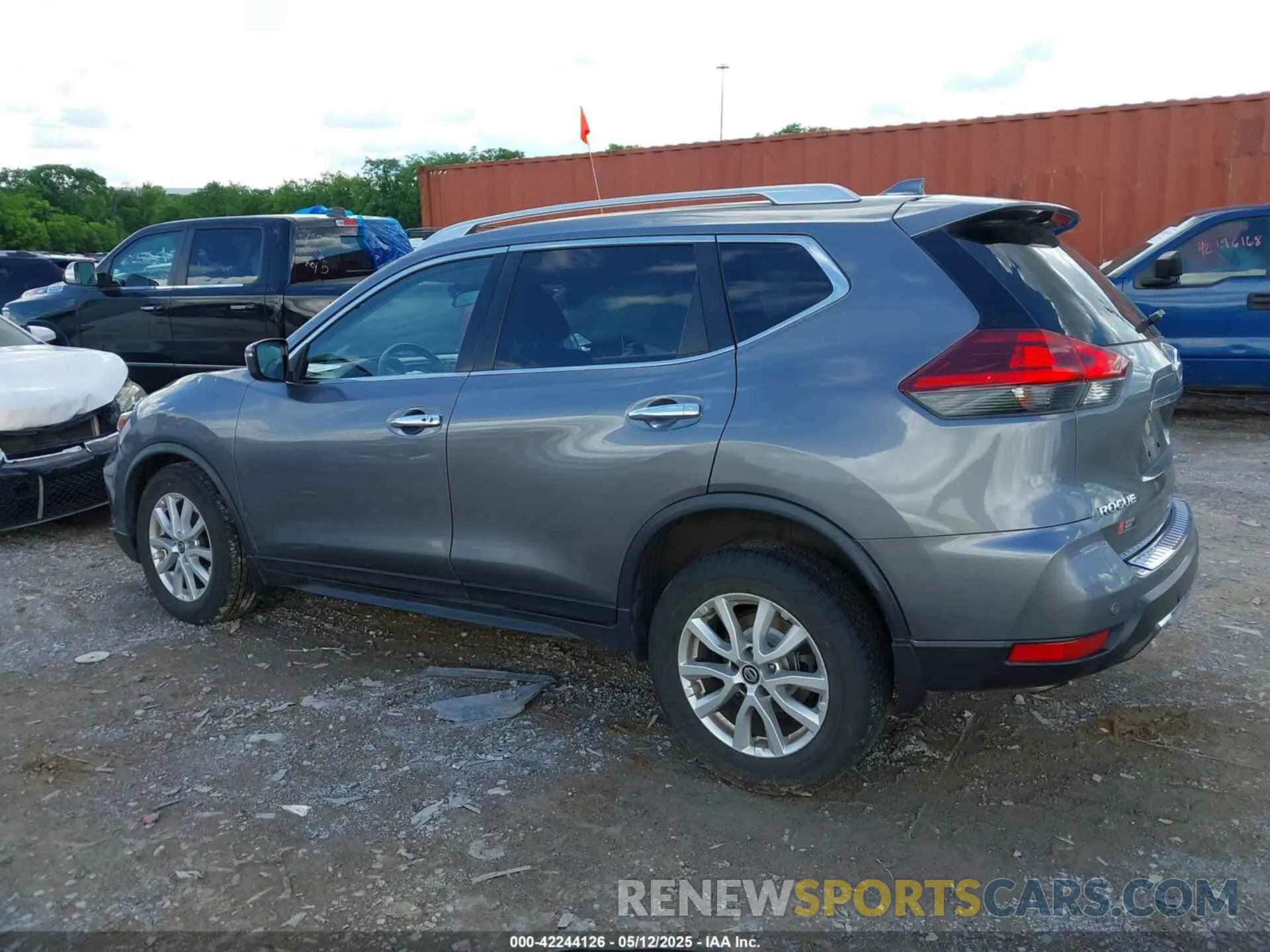 14 fotografías del automóvil dañado JN8AT2MTXLW036926 NISSAN ROGUE 2020