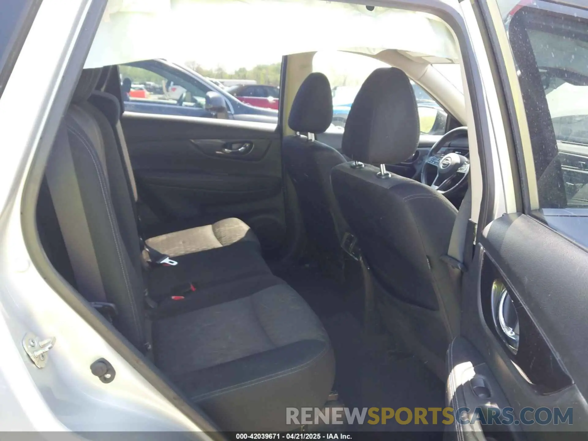 8 fotografías del automóvil dañado JN8AT2MV1LW100904 NISSAN ROGUE 2020