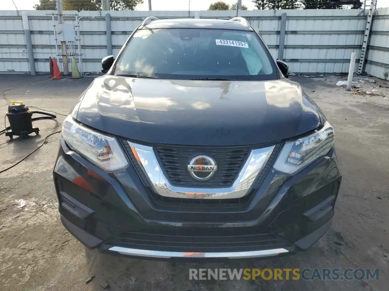 5 fotografías del automóvil dañado JN8AT2MV2LW117436 NISSAN ROGUE 2020