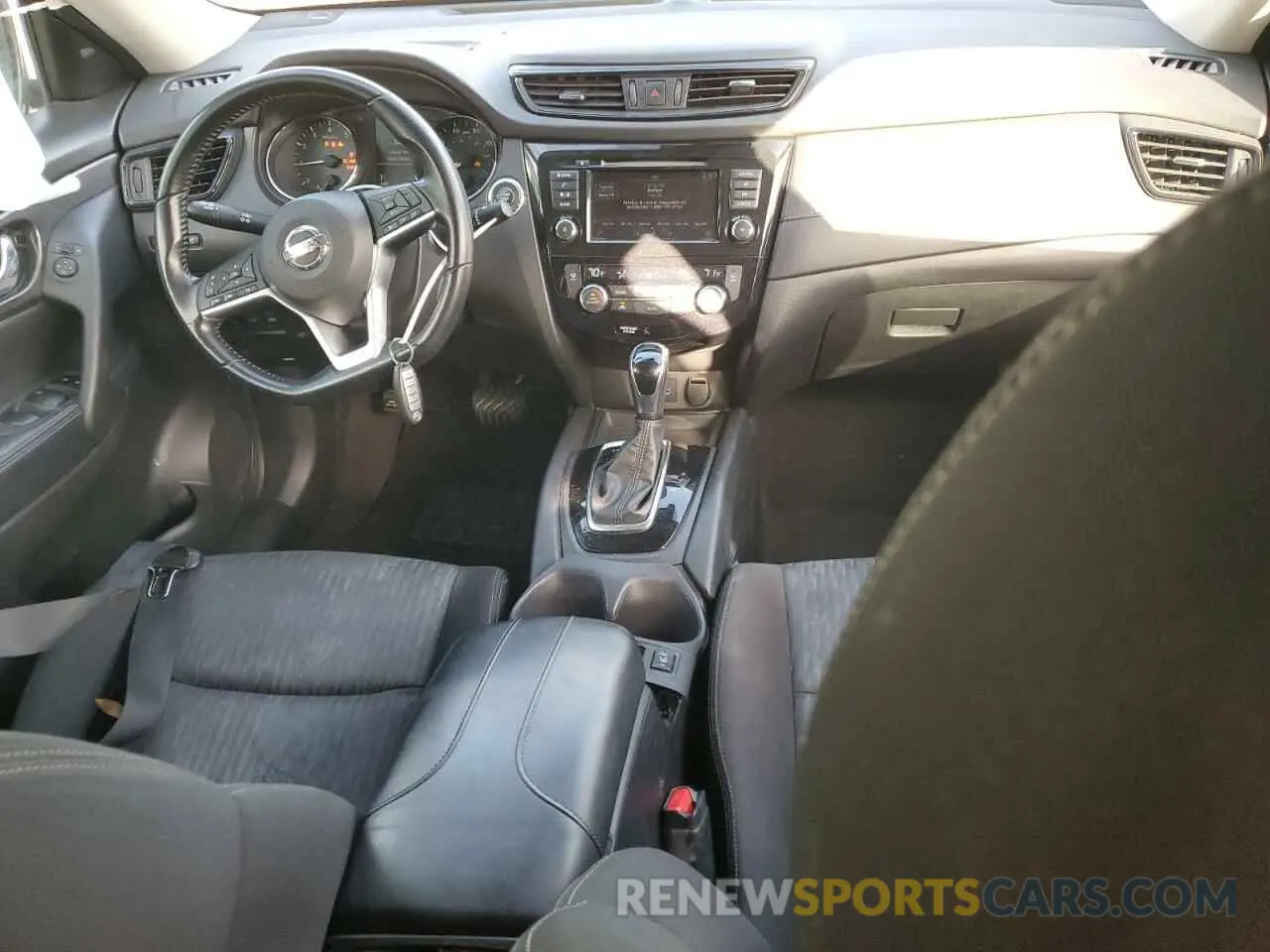 8 fotografías del automóvil dañado JN8AT2MV2LW117436 NISSAN ROGUE 2020