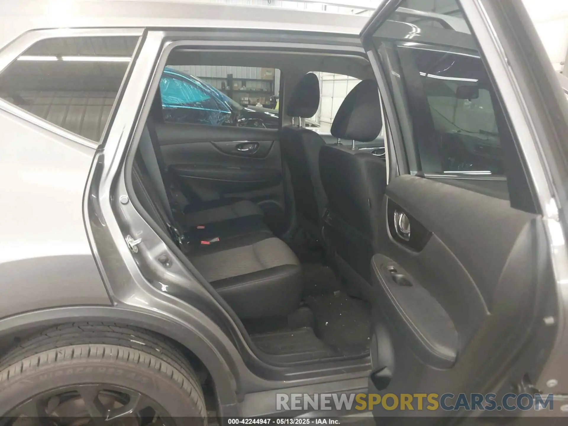 8 fotografías del automóvil dañado JN8AT2MV2LW118893 NISSAN ROGUE 2020