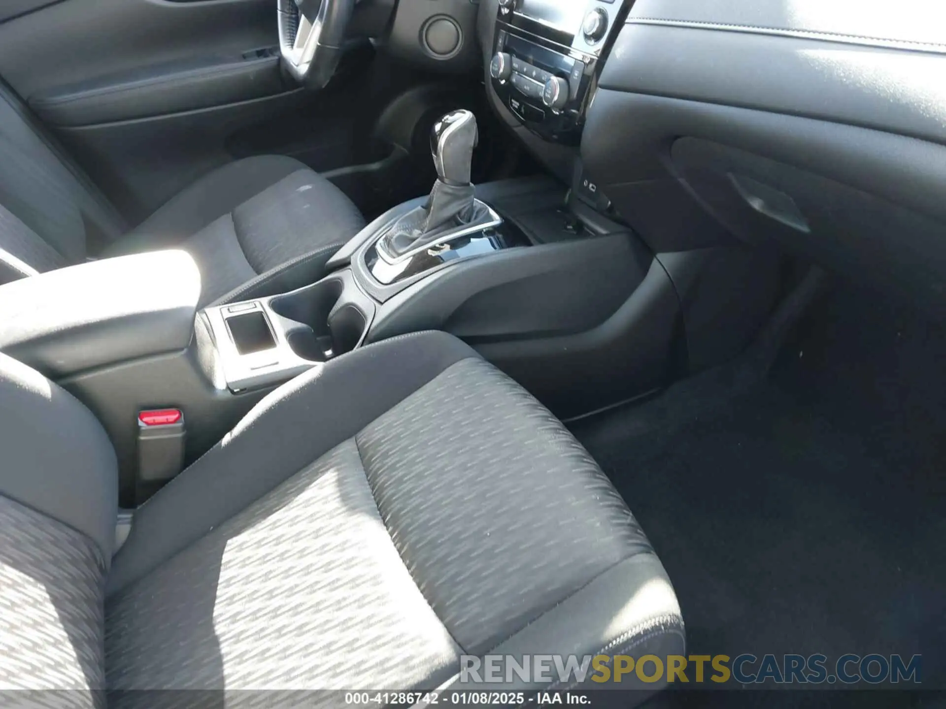 5 fotografías del automóvil dañado JN8AT2MV2LW120837 NISSAN ROGUE 2020