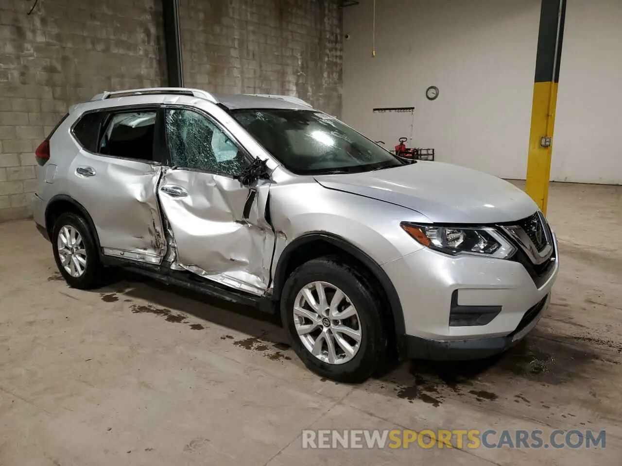 4 fotografías del automóvil dañado JN8AT2MV3LW112911 NISSAN ROGUE 2020