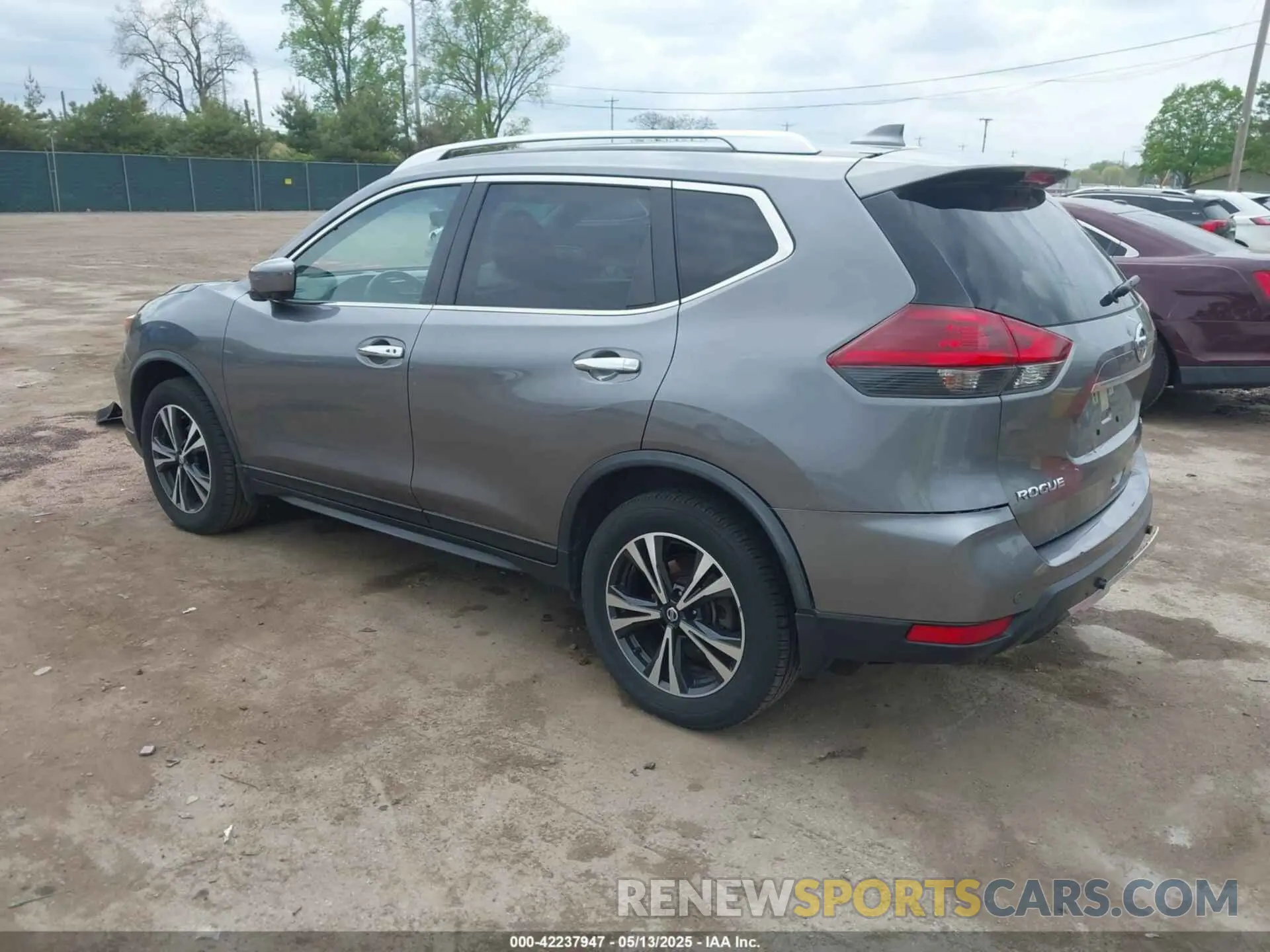 3 fotografías del automóvil dañado JN8AT2MV3LW118983 NISSAN ROGUE 2020