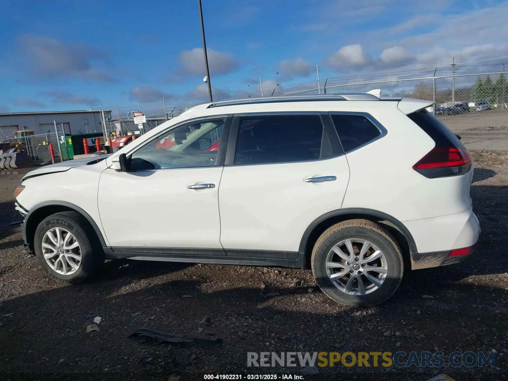 15 fotografías del automóvil dañado JN8AT2MV3LW138117 NISSAN ROGUE 2020