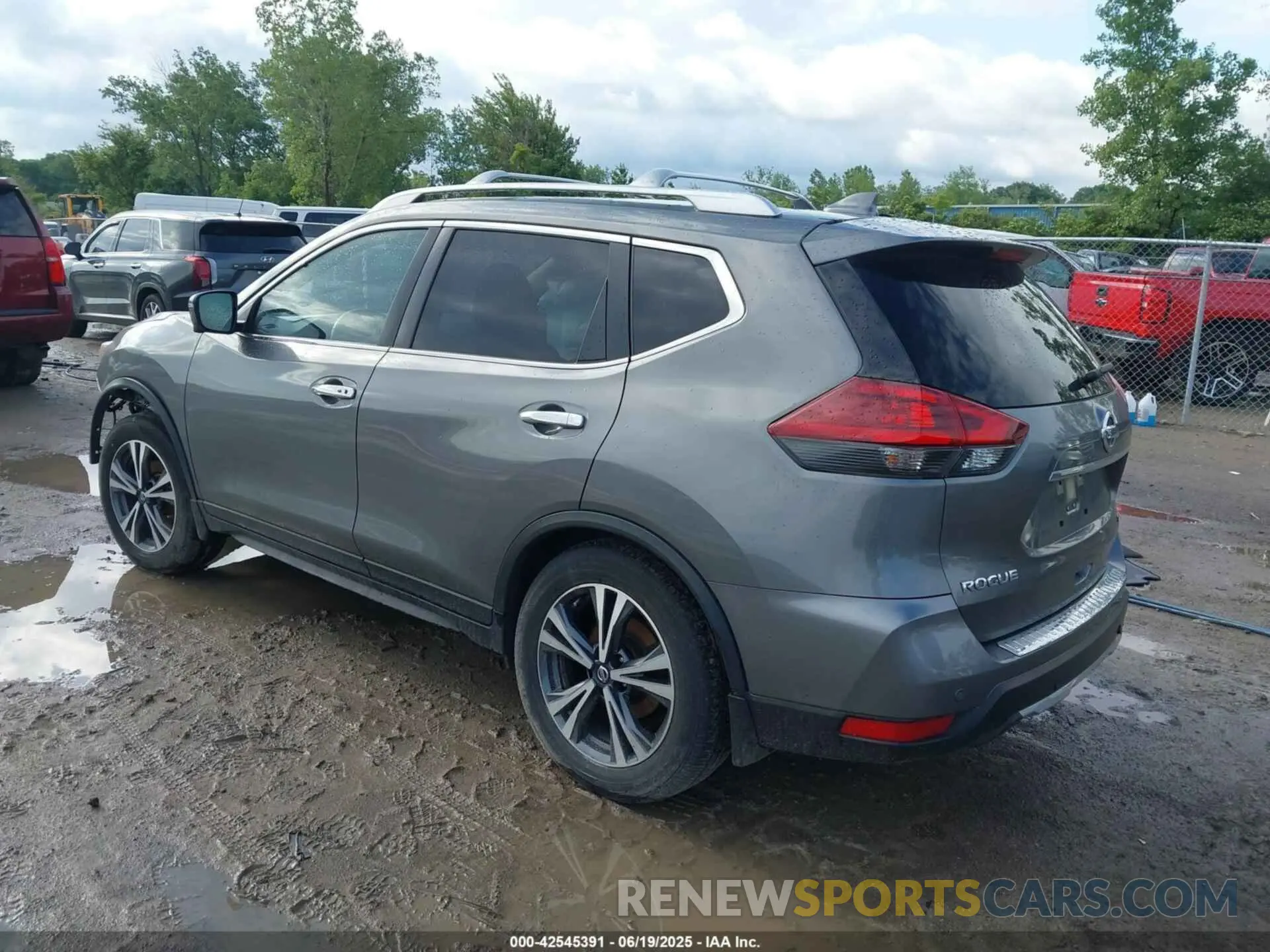 3 fotografías del automóvil dañado JN8AT2MV4LW102226 NISSAN ROGUE 2020