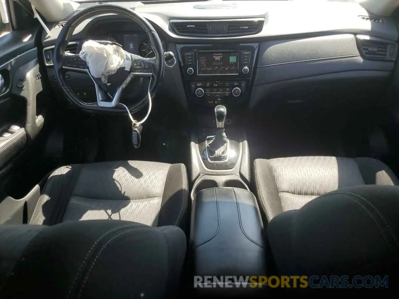 8 fotografías del automóvil dañado JN8AT2MV4LW108267 NISSAN ROGUE 2020